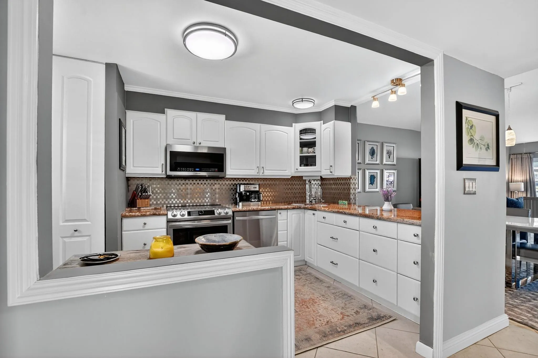 1537 E Hillsboro Blvd, #138