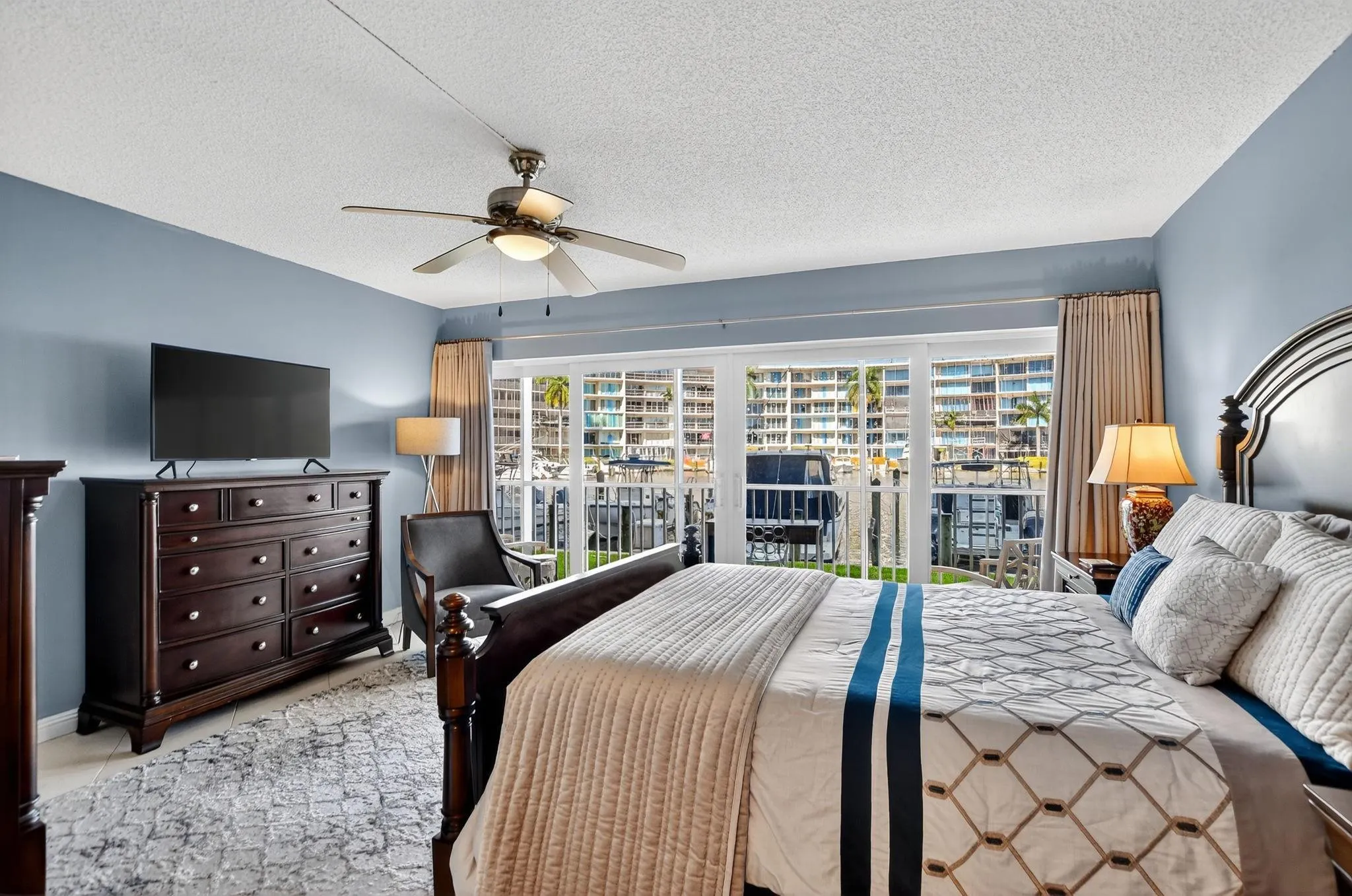 1537 E Hillsboro Blvd, #138