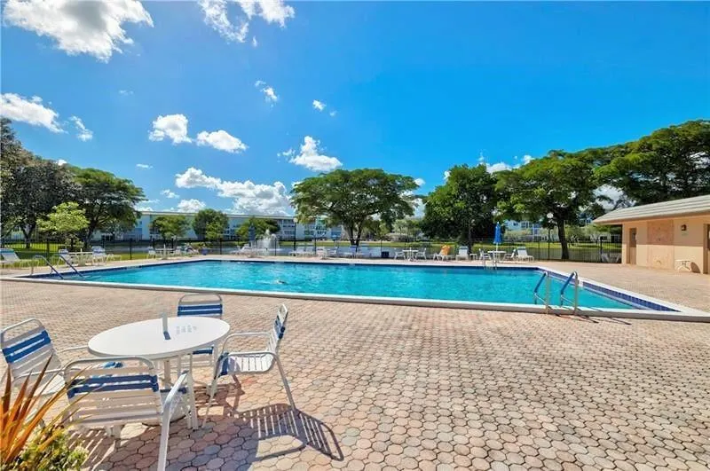 1702 Andros Isle, #M-4