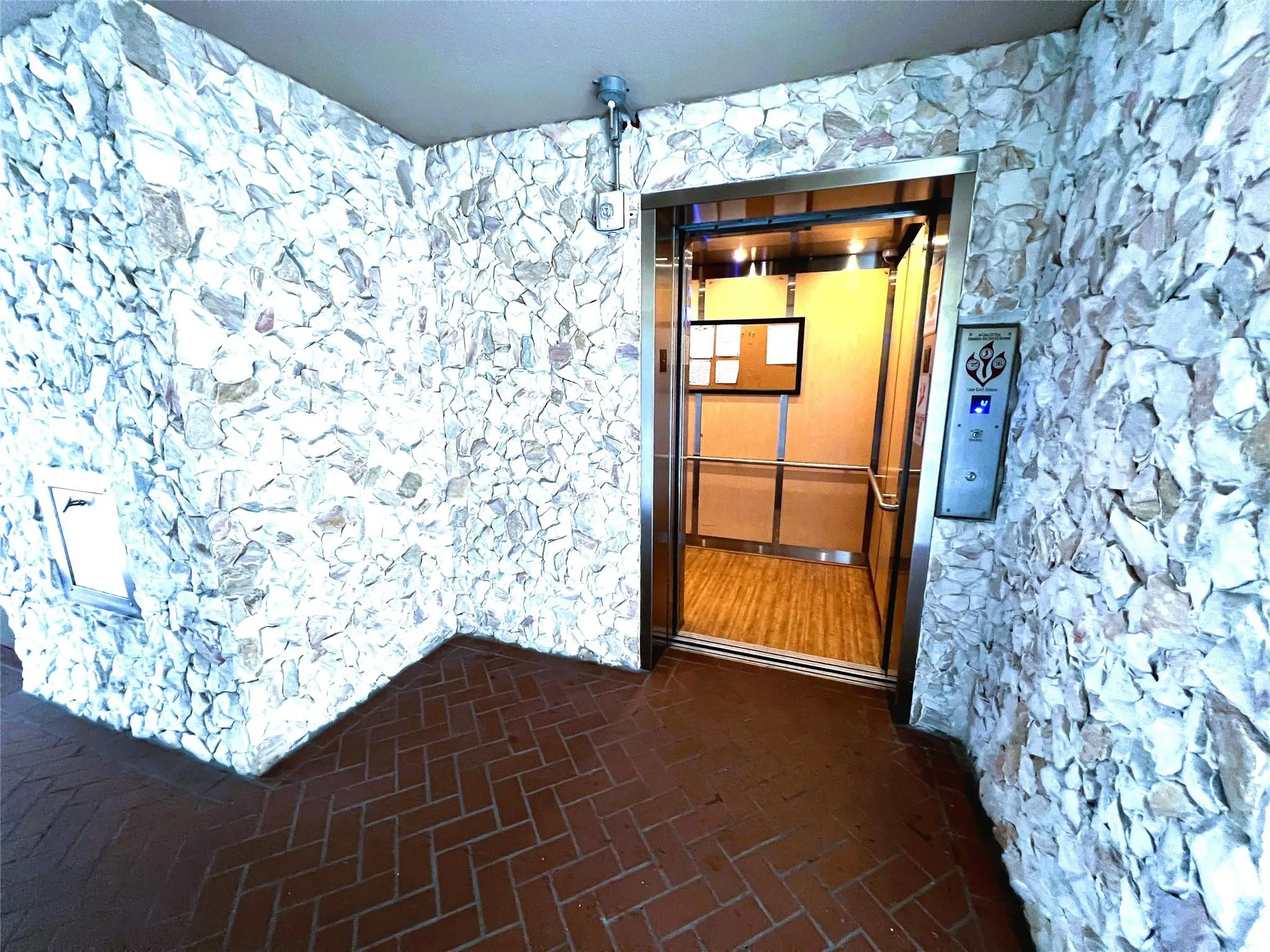 1702 Andros Isle, #M-4