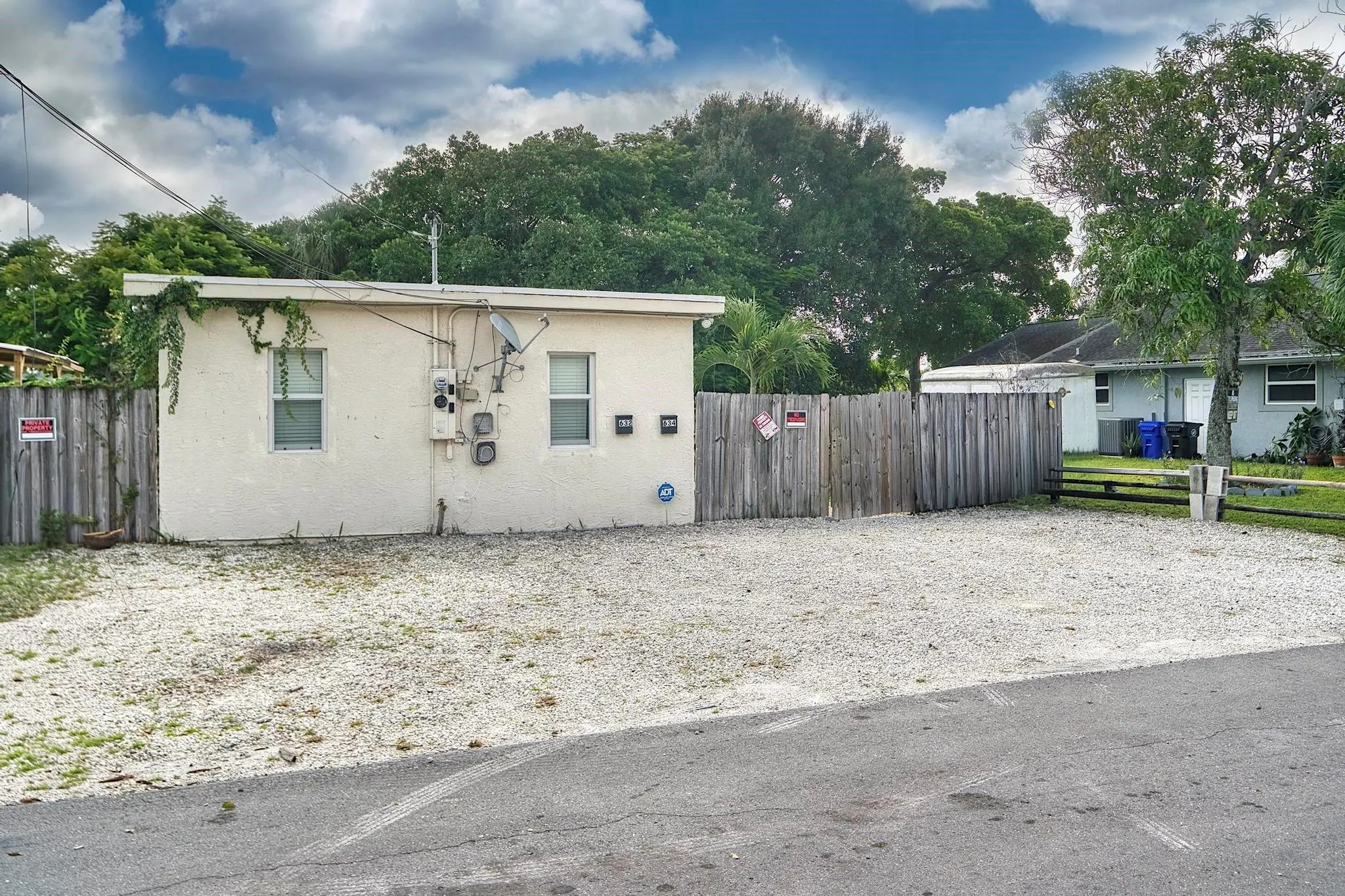 632-634 NW 14th Ter