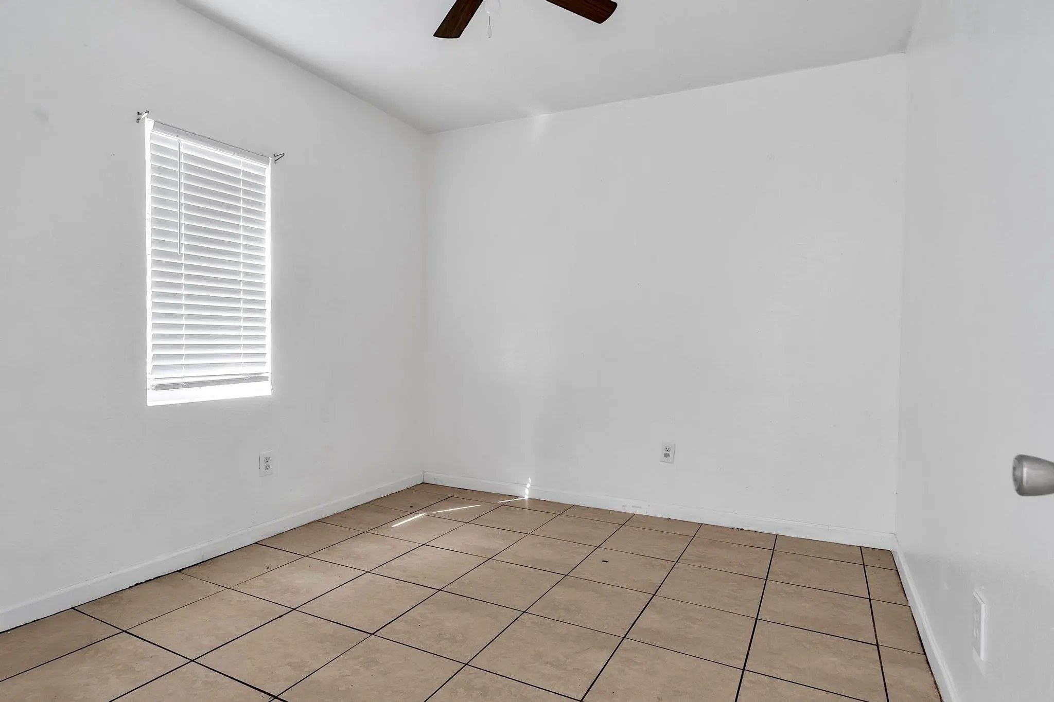 632-634 NW 14th Ter
