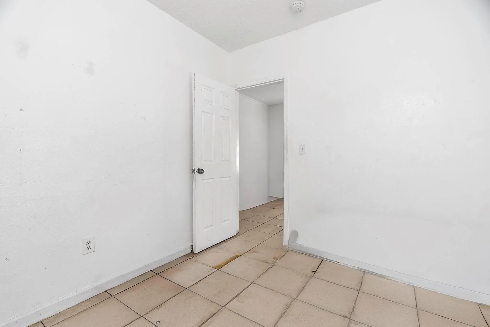 632-634 NW 14th Ter