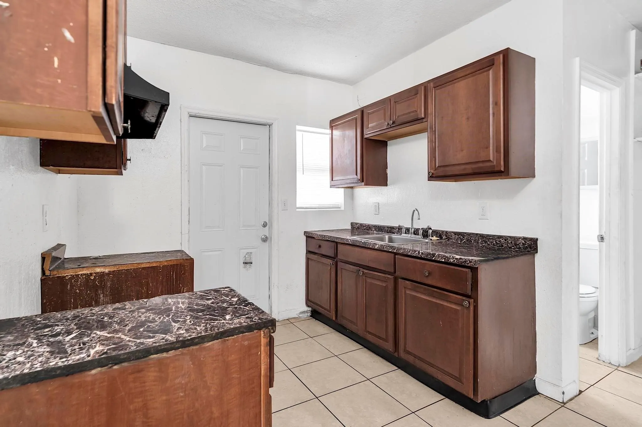 632-634 NW 14th Ter