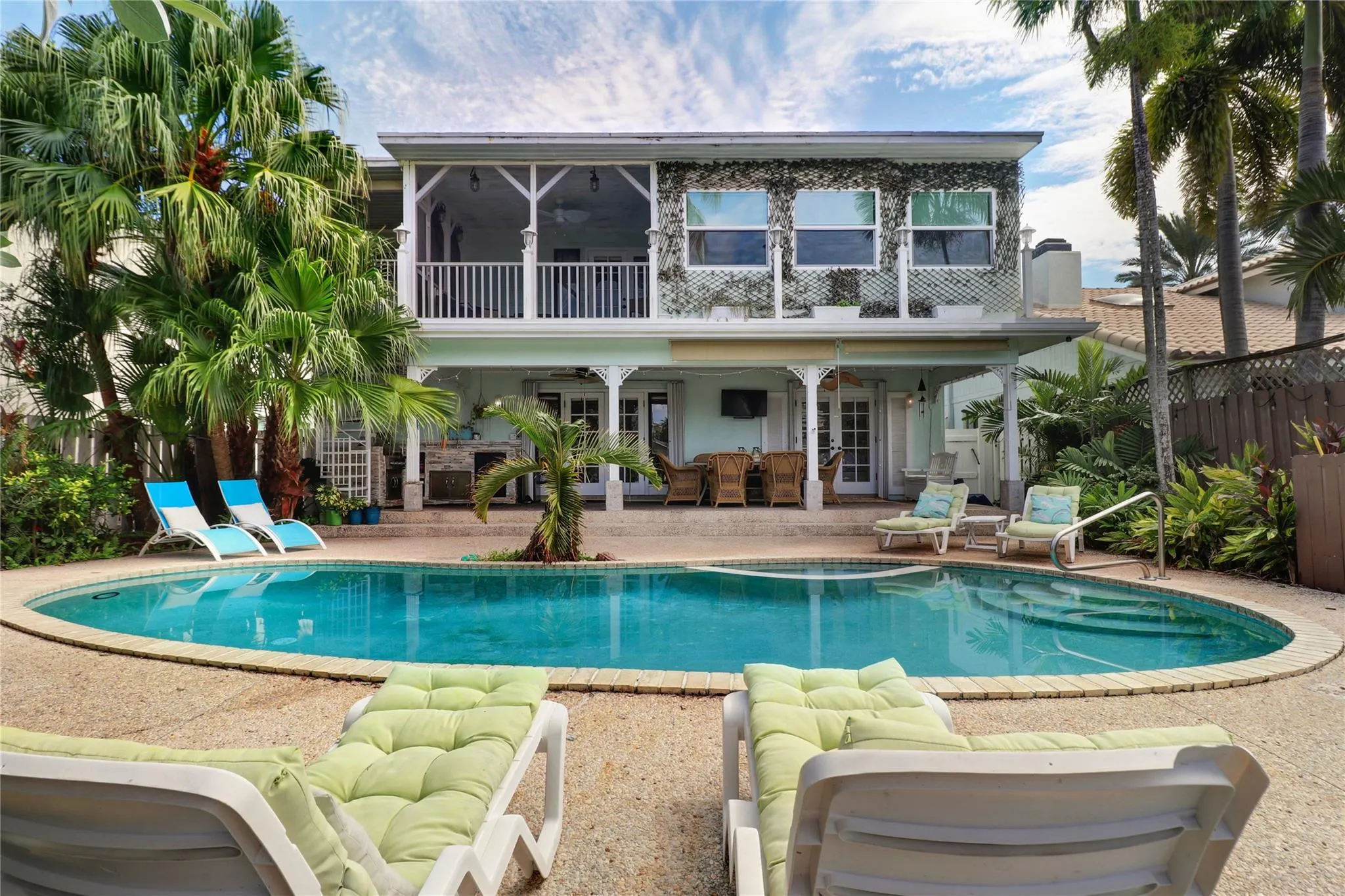 635 Riviera Isle Drive