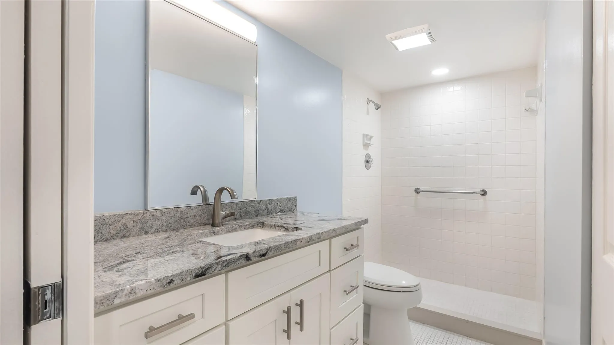 3203 Portofino Pt, #M1