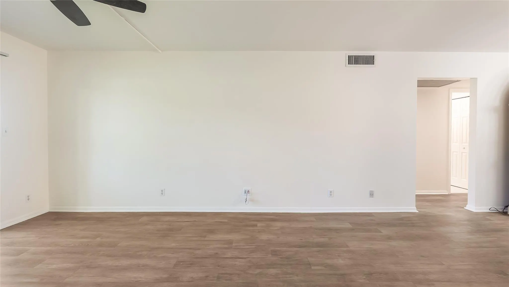 3203 Portofino Pt, #M1
