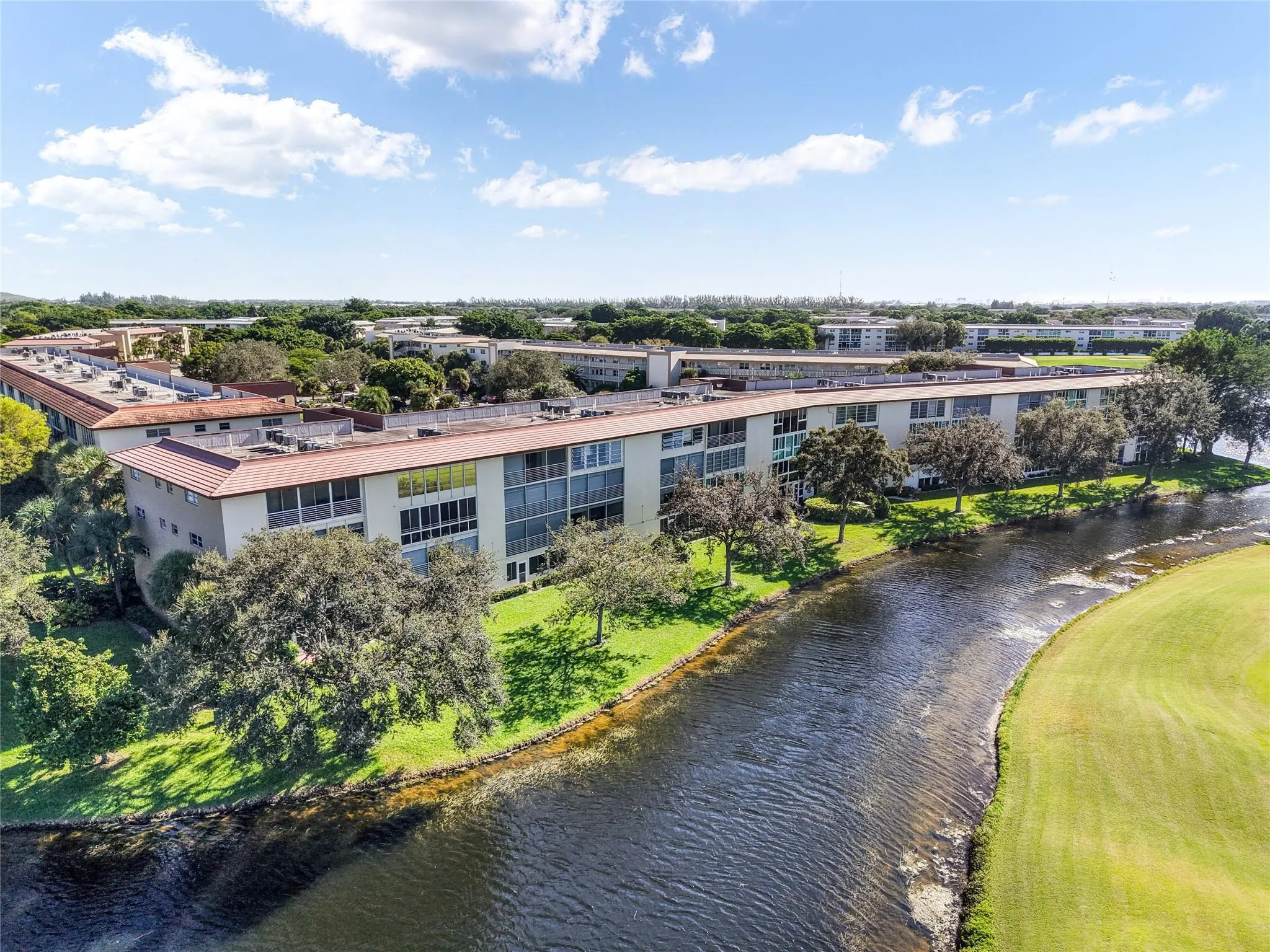 3203 Portofino Pt, #M1