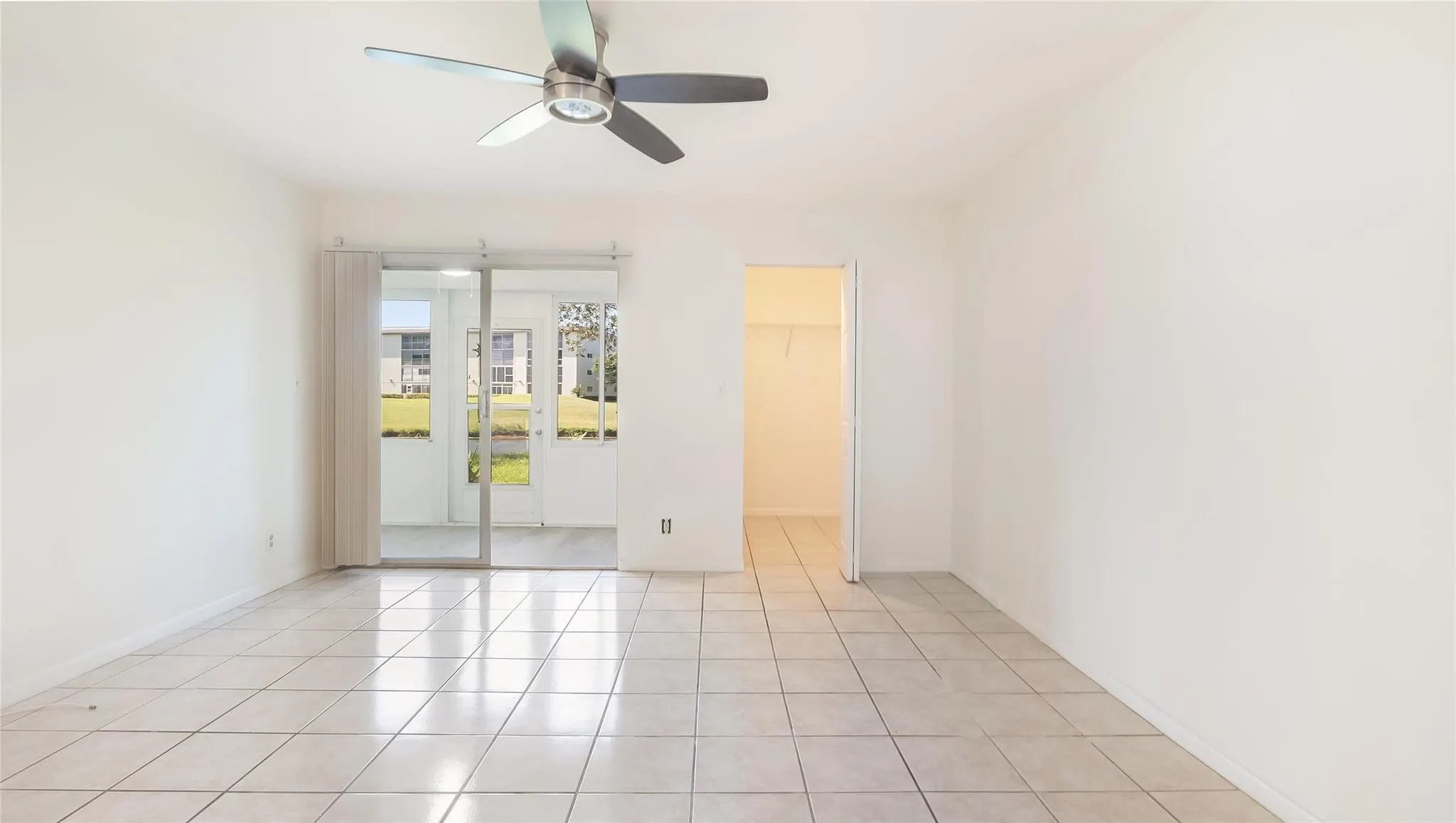 3203 Portofino Pt, #M1