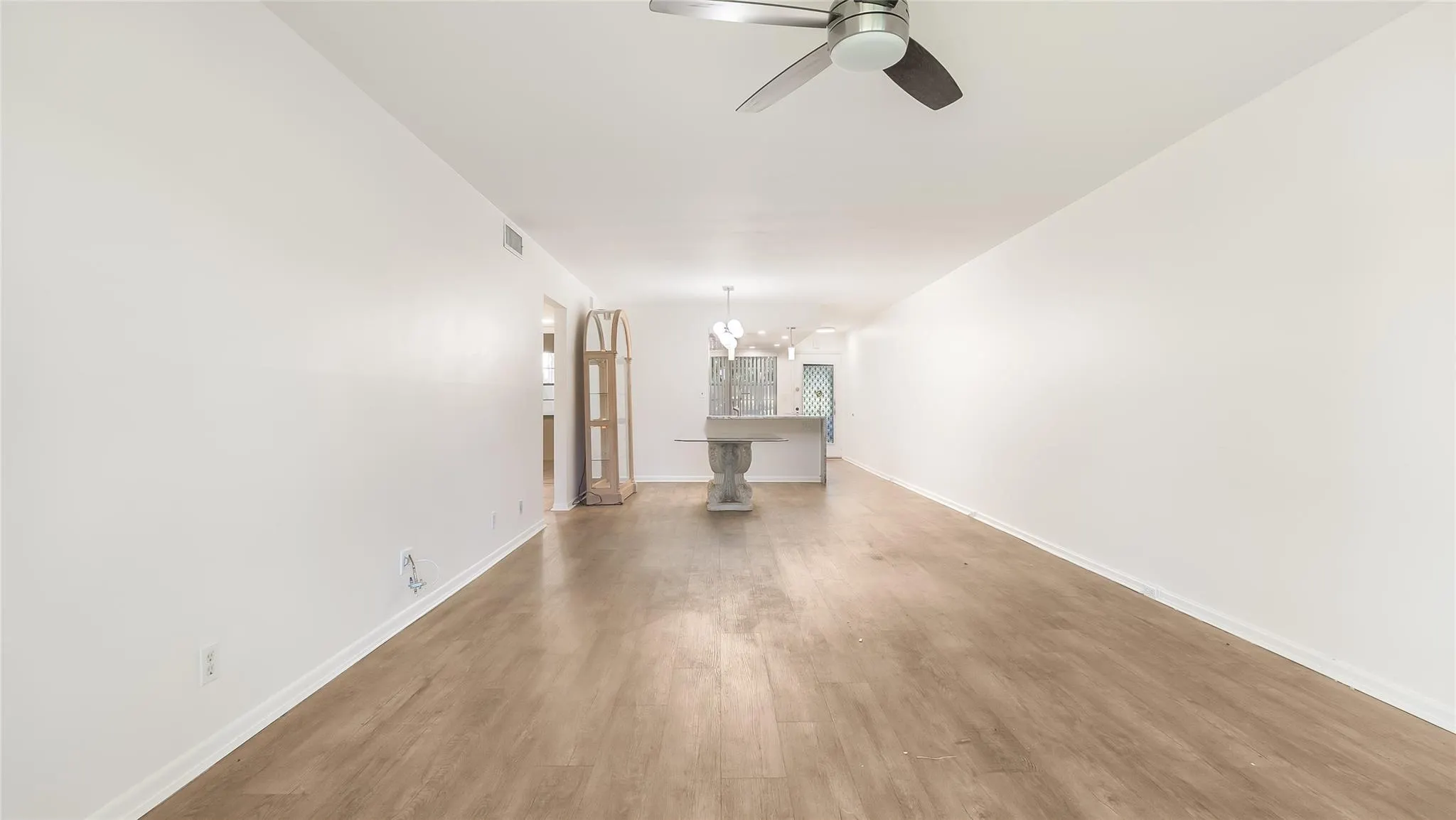 3203 Portofino Pt, #M1