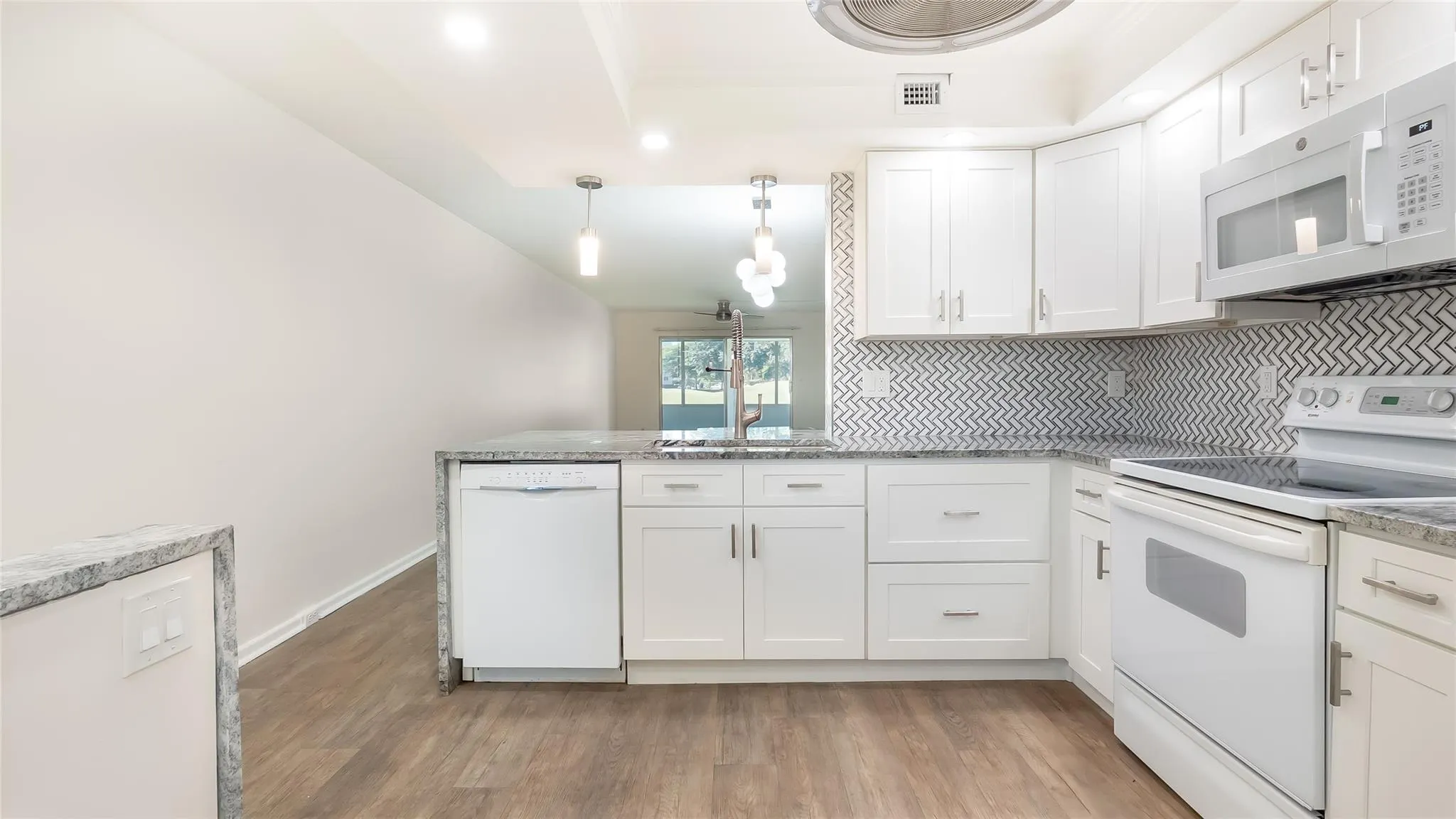 3203 Portofino Pt, #M1