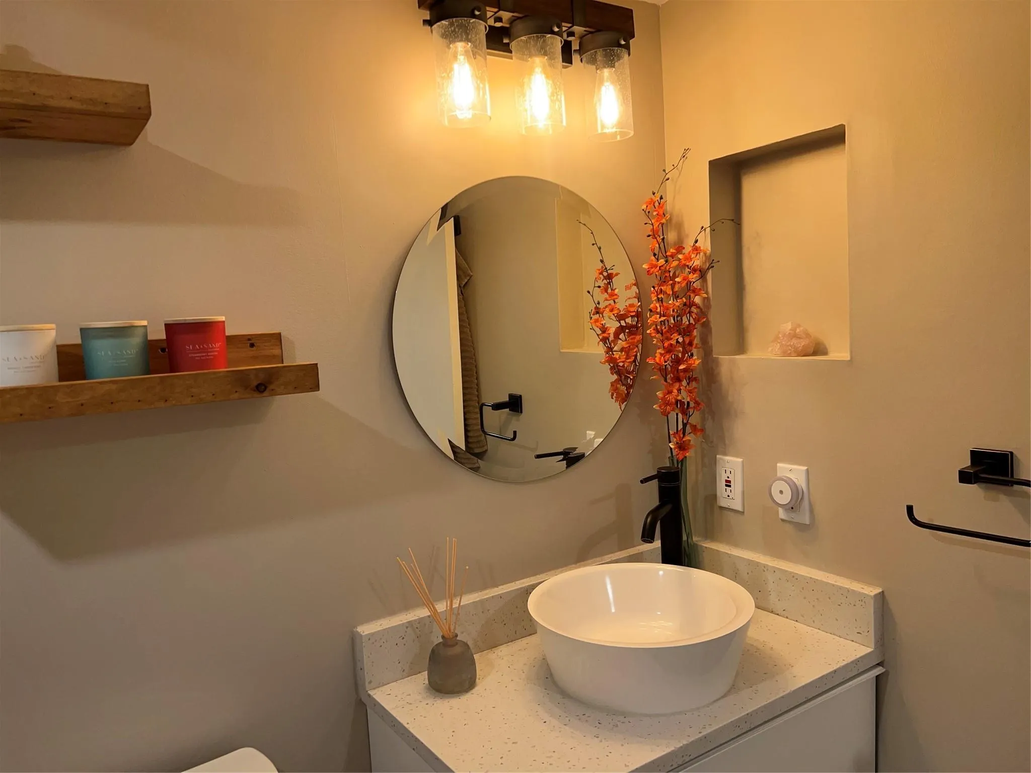 2220 N Cypress Bend Dr, #301