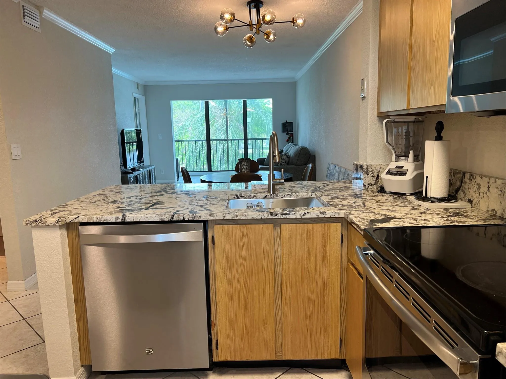 2220 N Cypress Bend Dr, #301