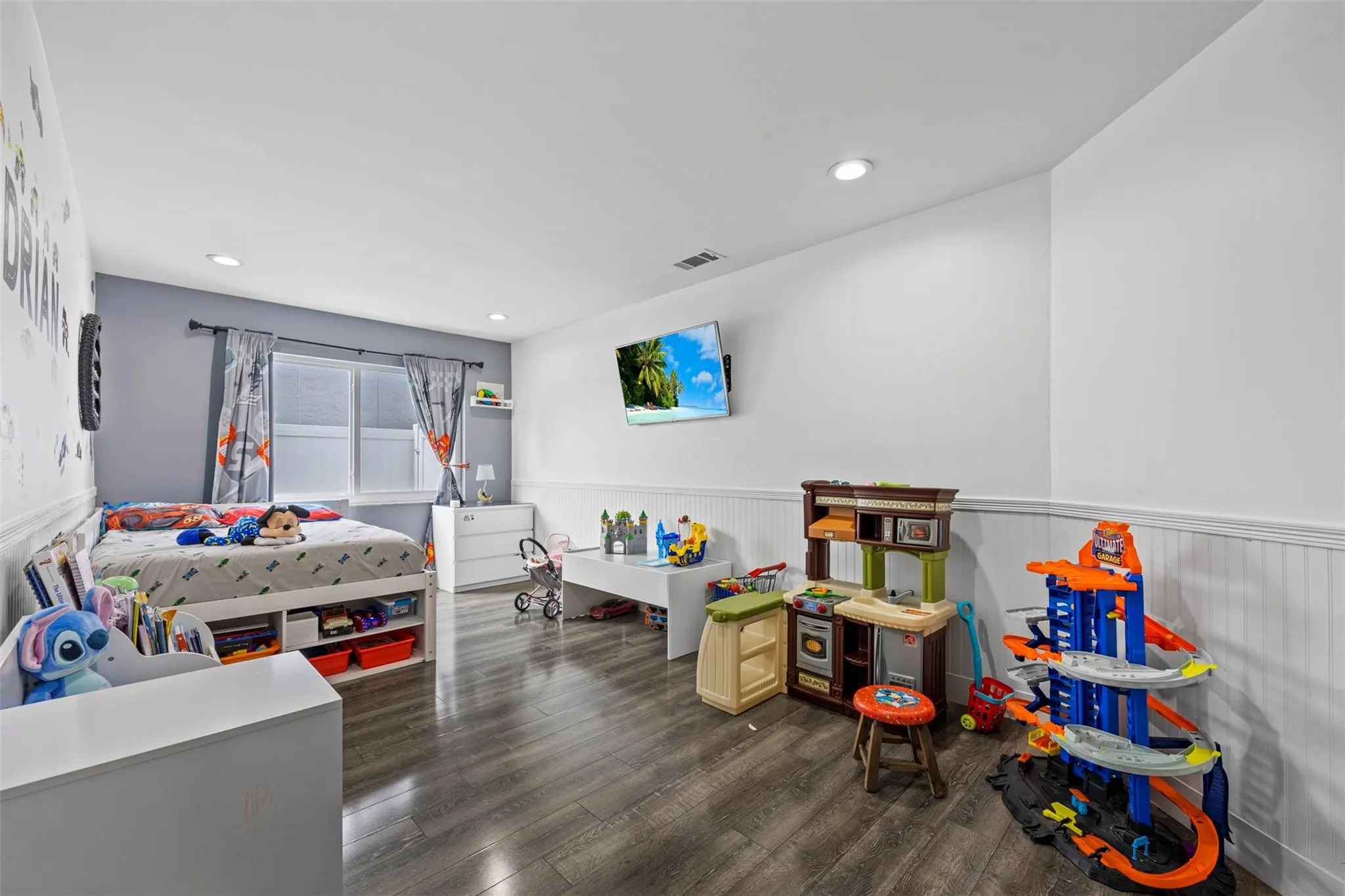 8441 Winnipesaukee Way