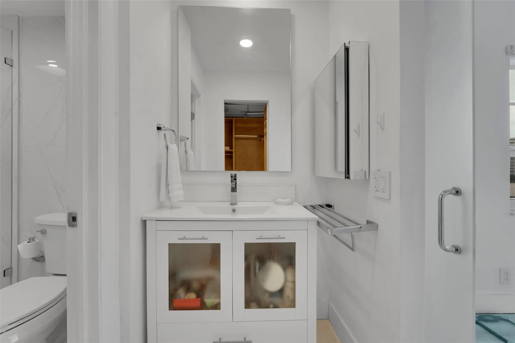 6000 N Ocean Blvd, #6E