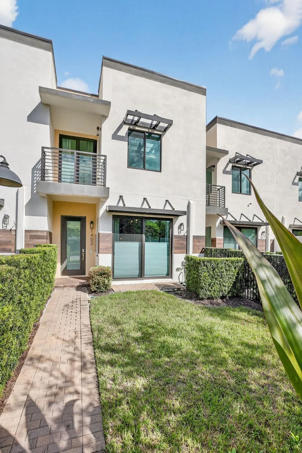 1402 SW 4th Ave, #1402