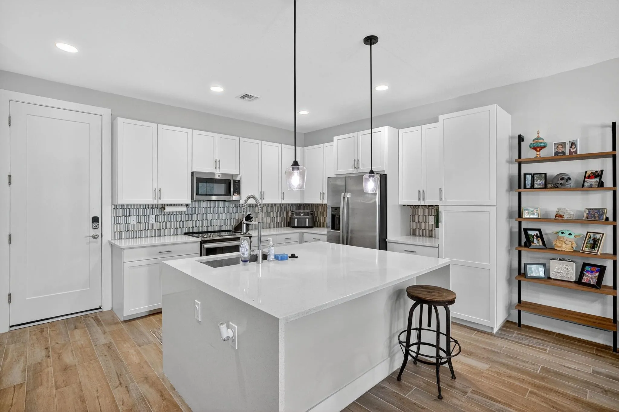 1402 SW 4th Ave, #1402