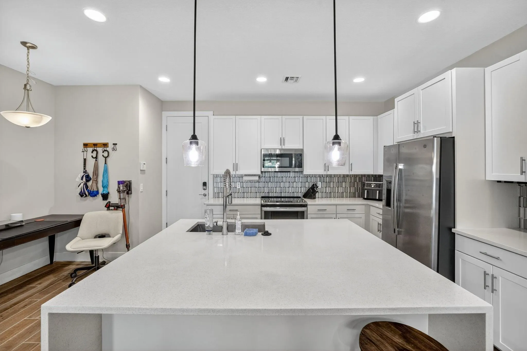 1402 SW 4th Ave, #1402