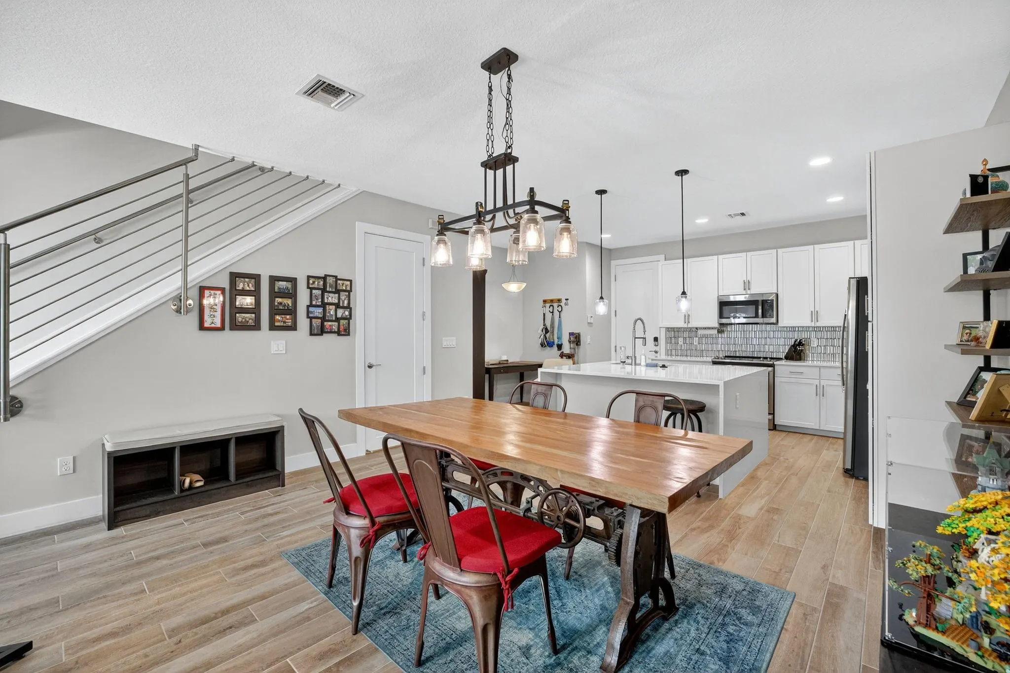 1402 SW 4th Ave, #1402