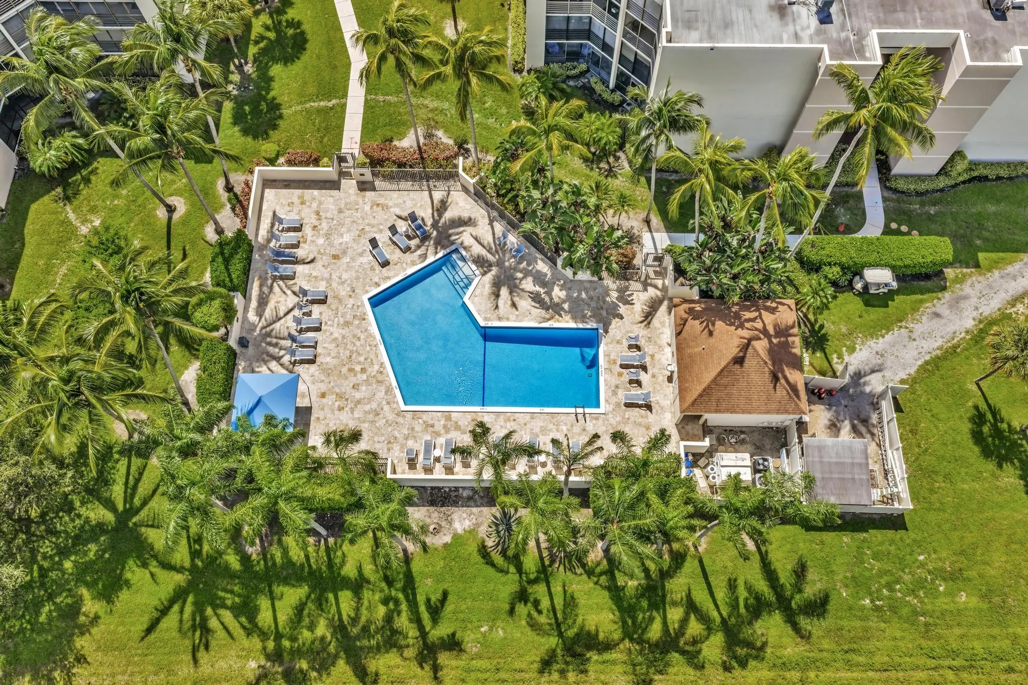 5901 CAMINO DEL SOL #401, #401
