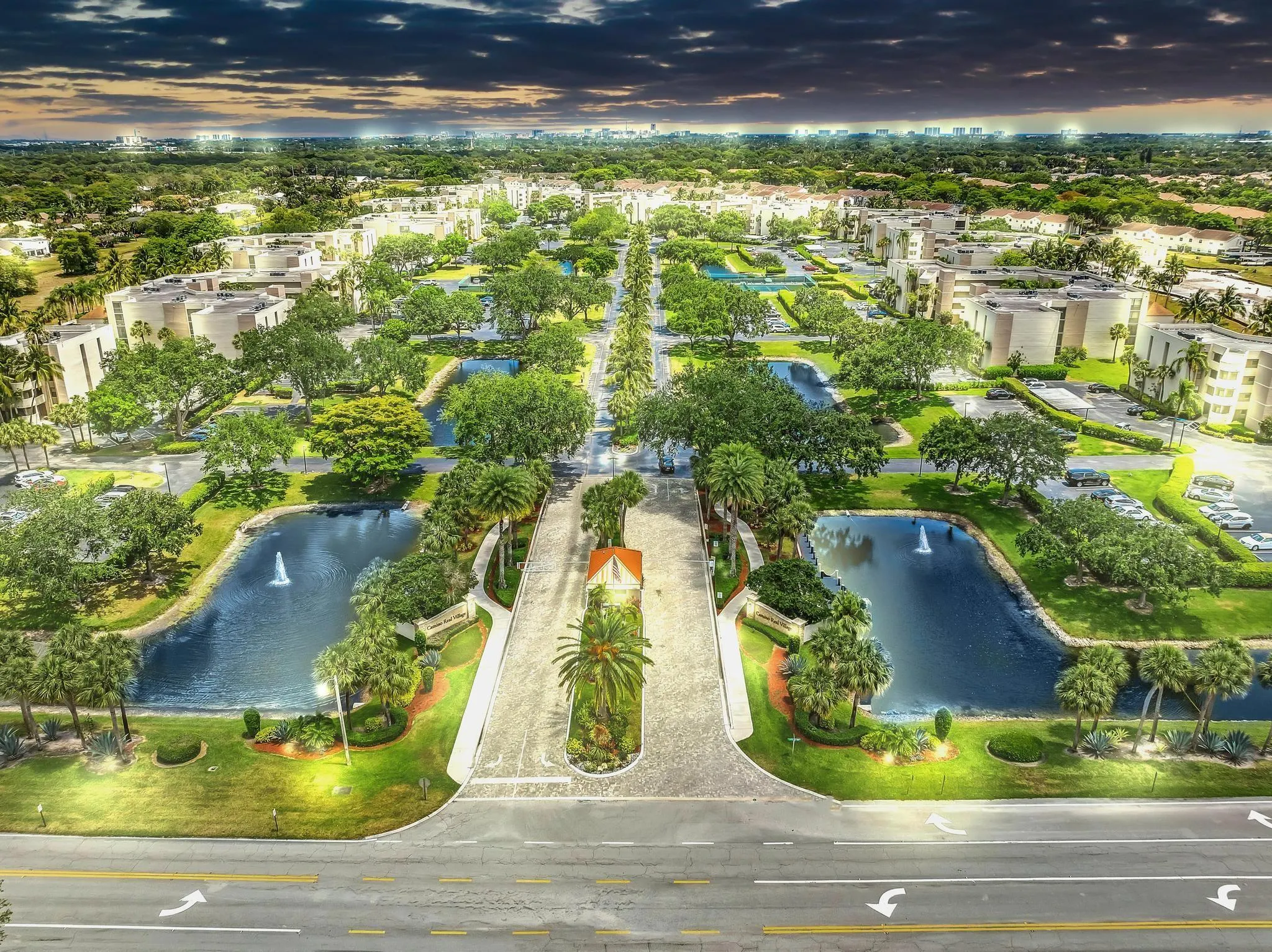 5901 CAMINO DEL SOL #401, #401