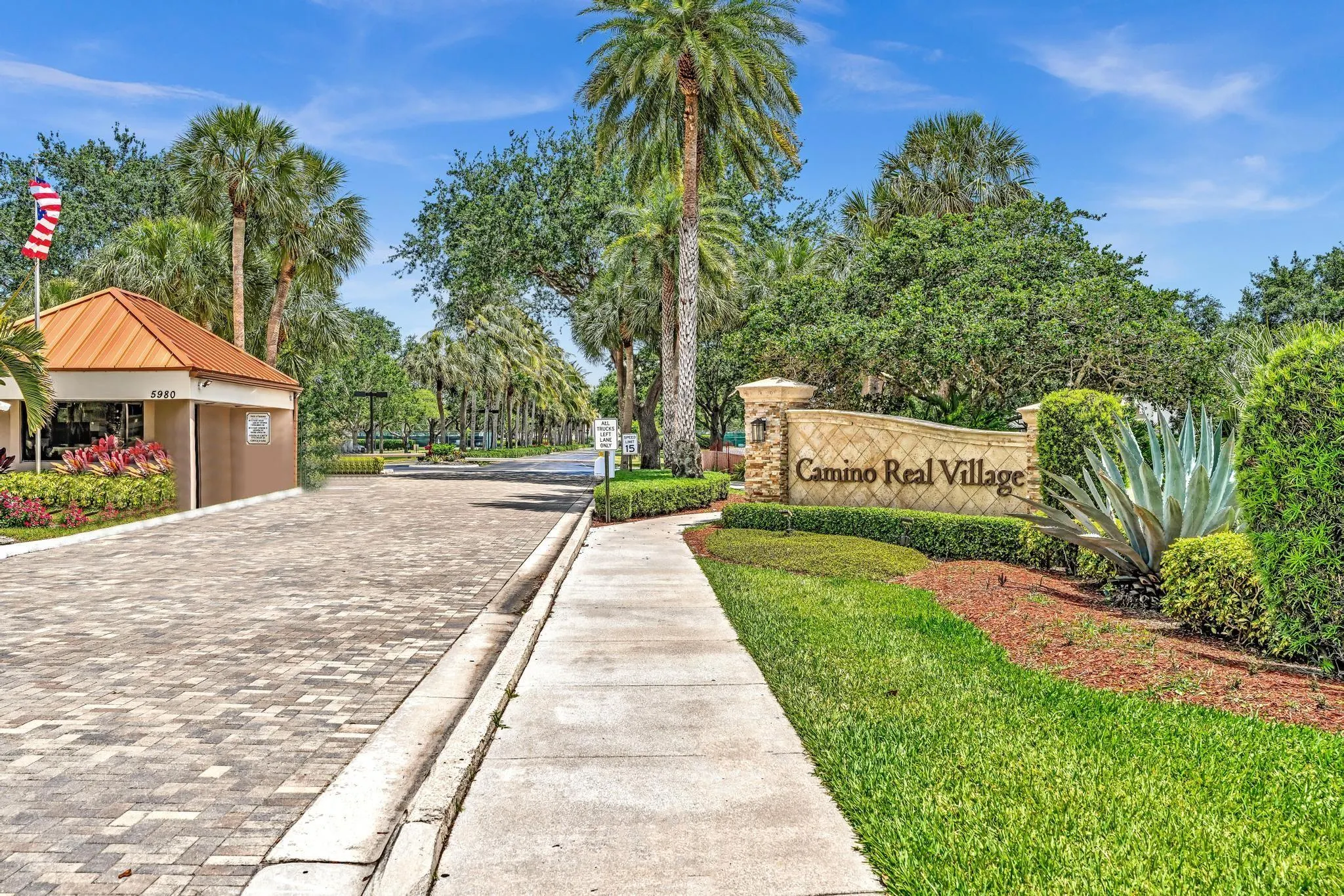 5901 CAMINO DEL SOL #401, #401