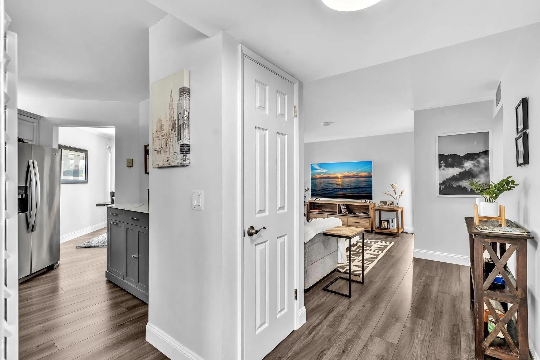 5901 CAMINO DEL SOL #401, #401