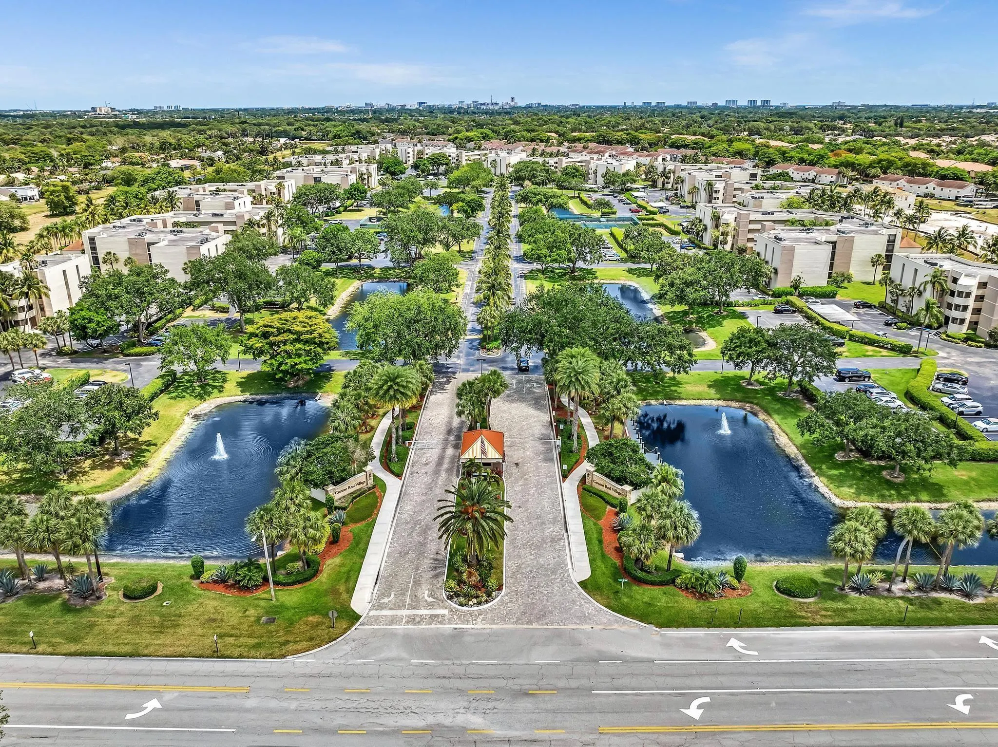 5901 CAMINO DEL SOL #401, #401