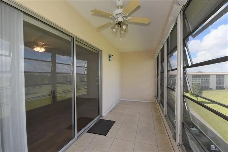 2801 Victoria Way, #J4