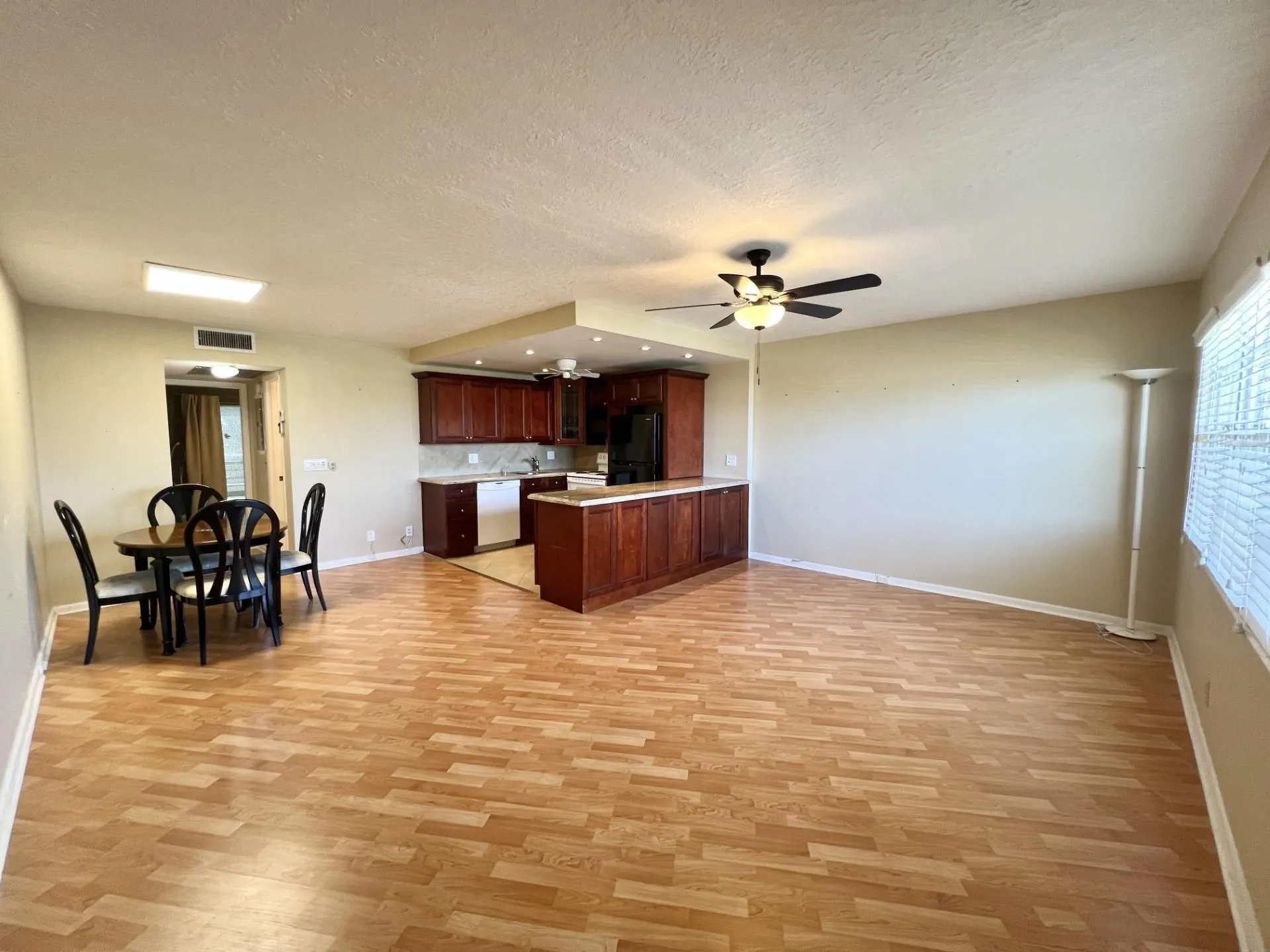 466 Grantham E, #466
