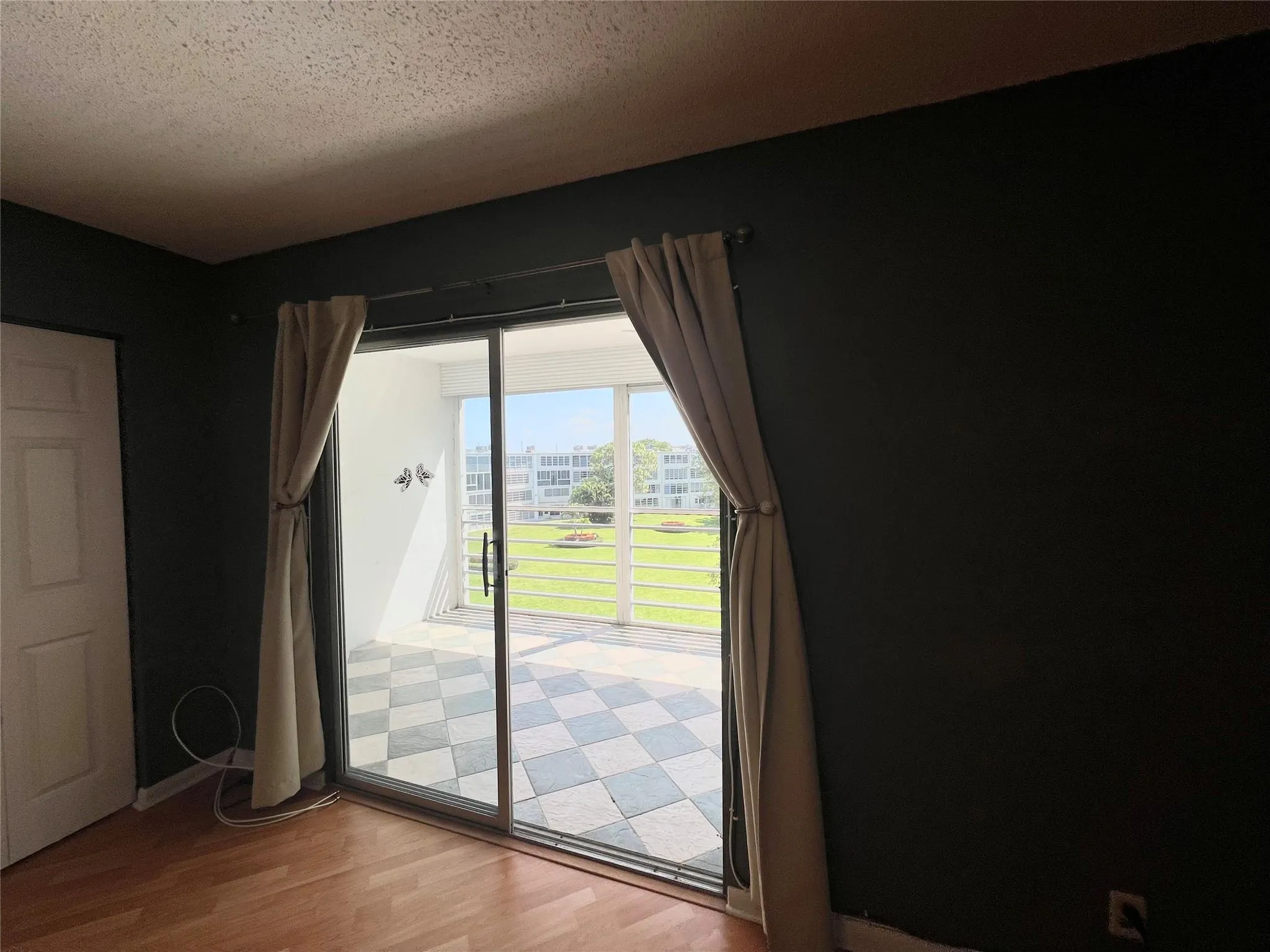 466 Grantham E, #466