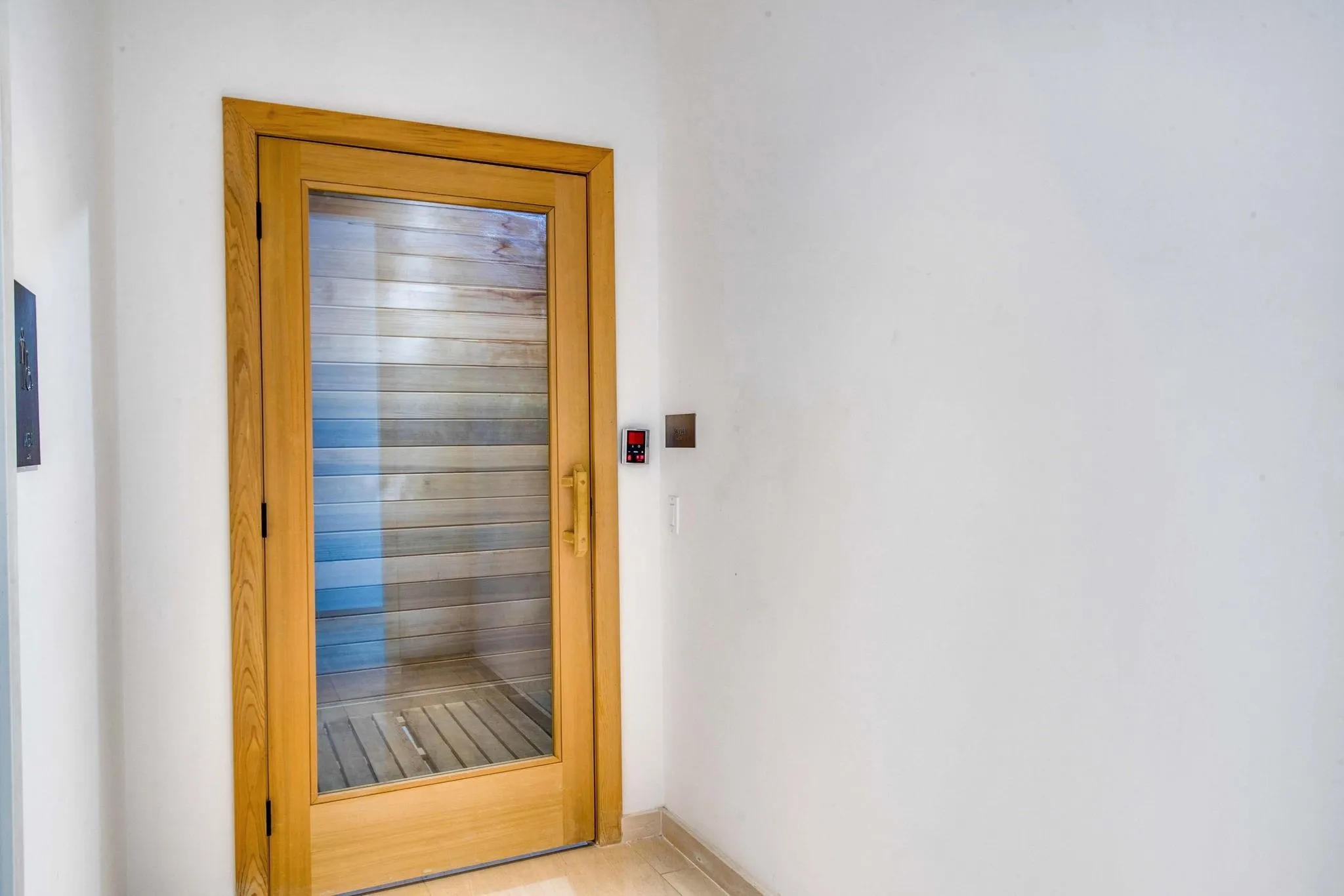 401 N Birch Rd, #413