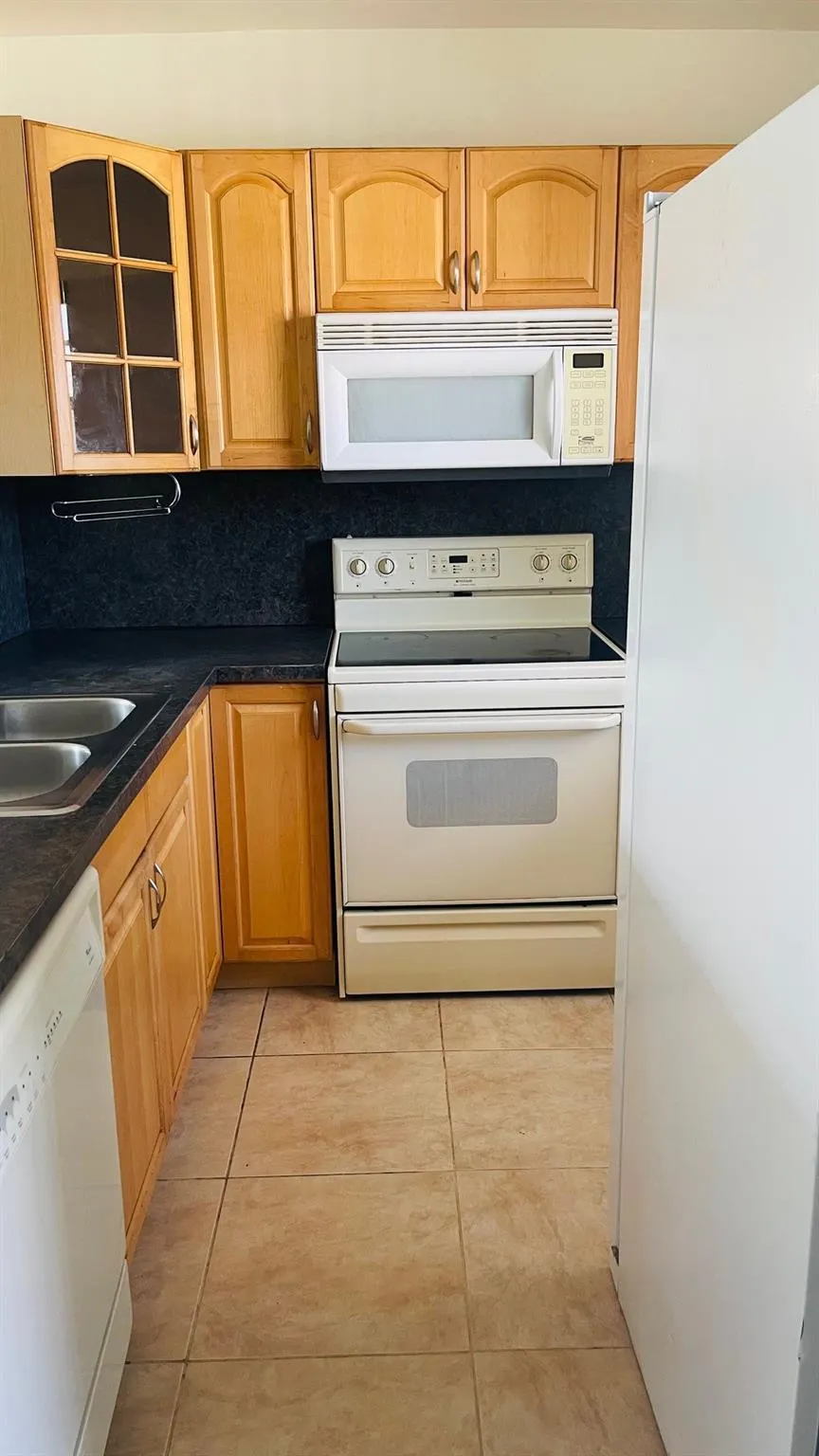 5111 W Oakland Park Blvd, #306