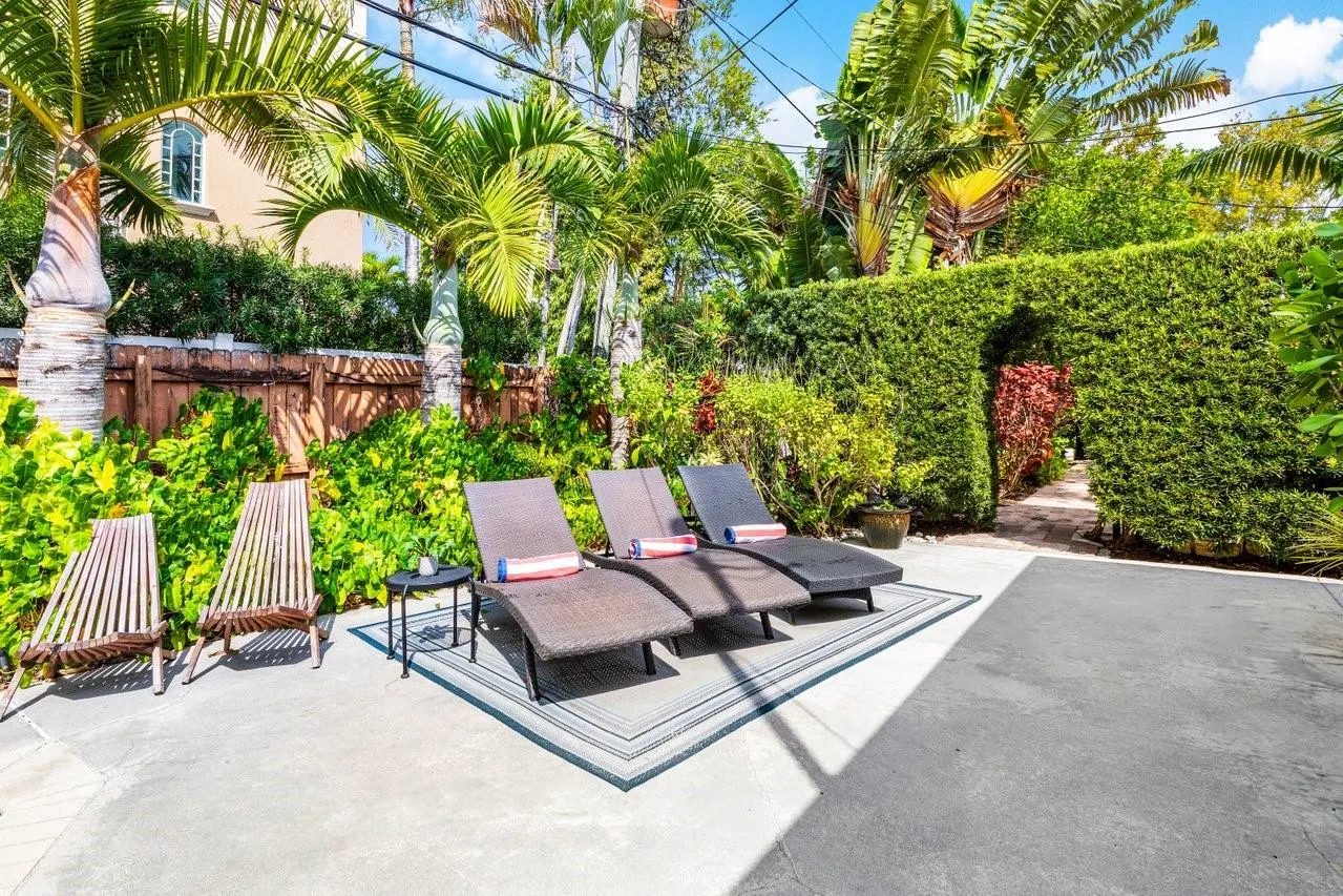 615 NE 9th Ave, #51