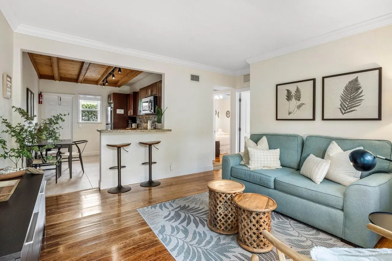 615 NE 9th Ave, #51