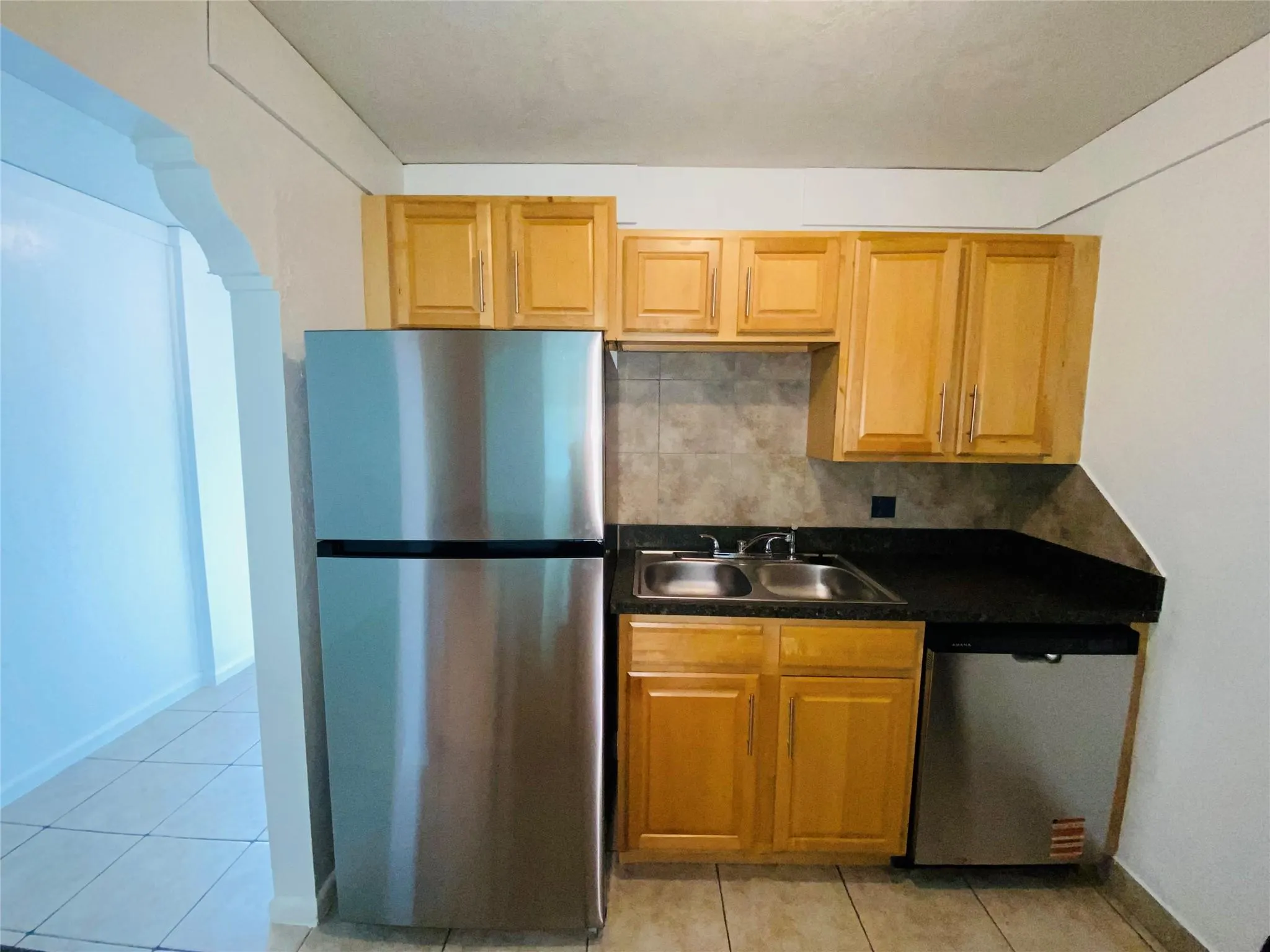 11380 NW 39th St