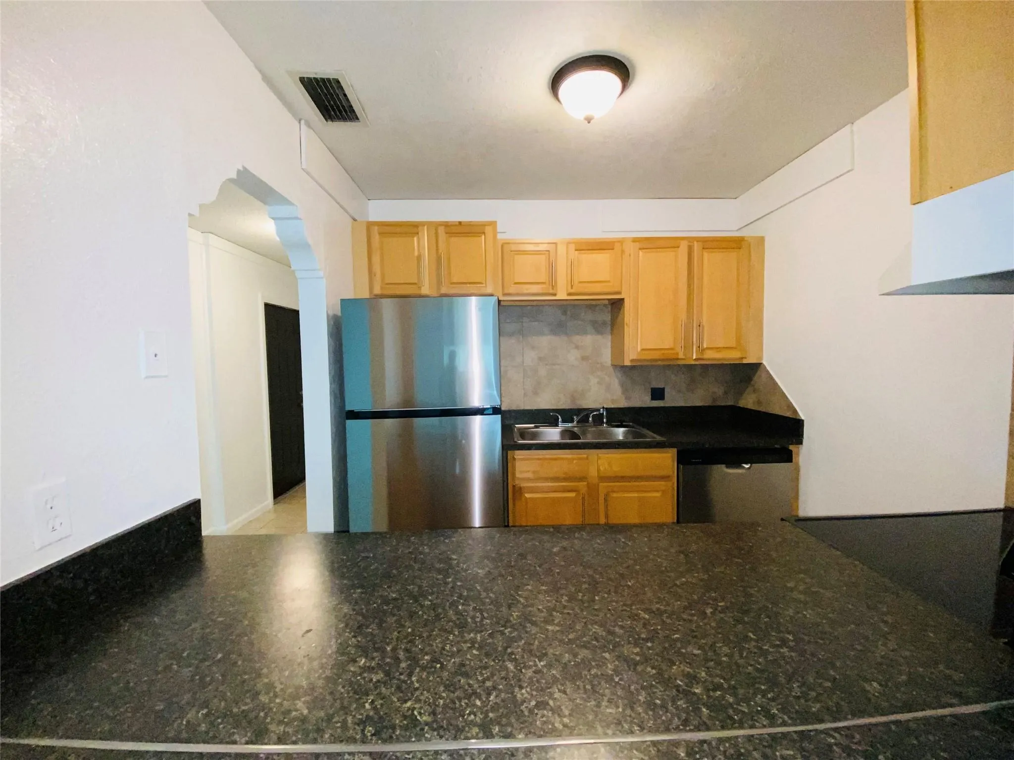11380 NW 39th St