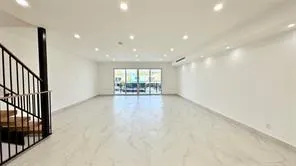3822 NE 171st St