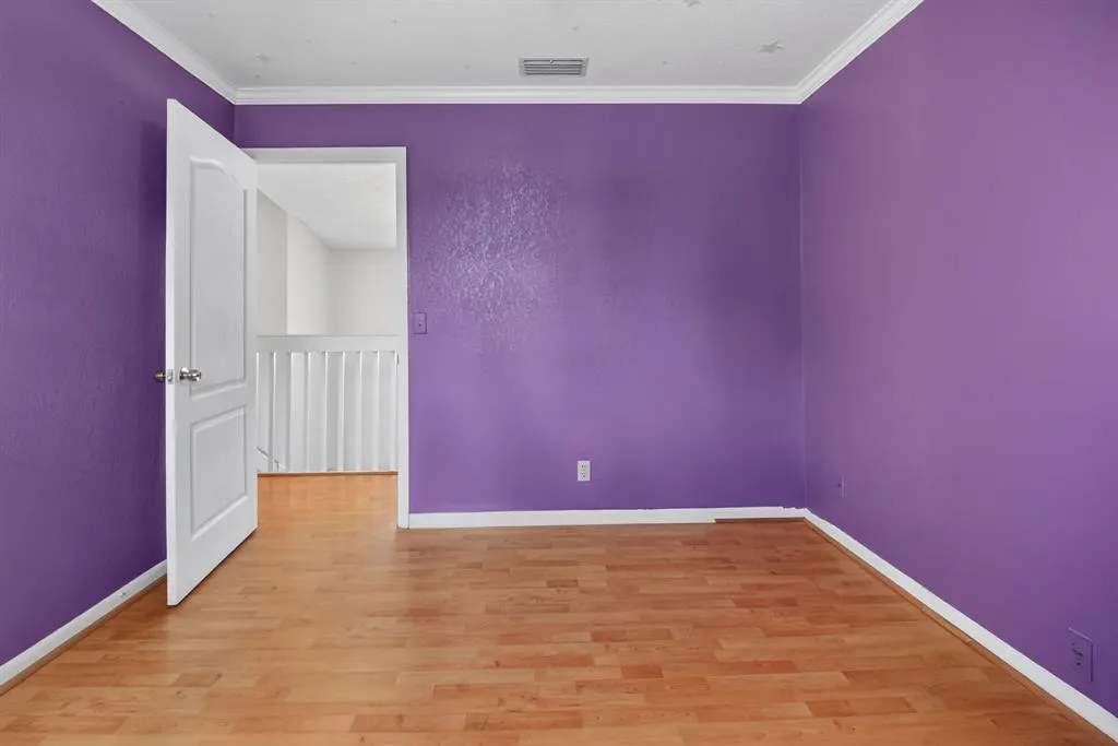 6044 STRAWBERRY FIELDS Way