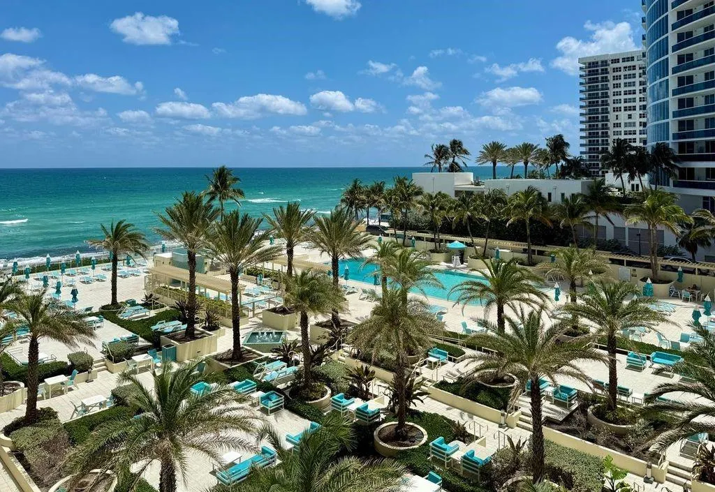 2501 S Ocean Dr, #517