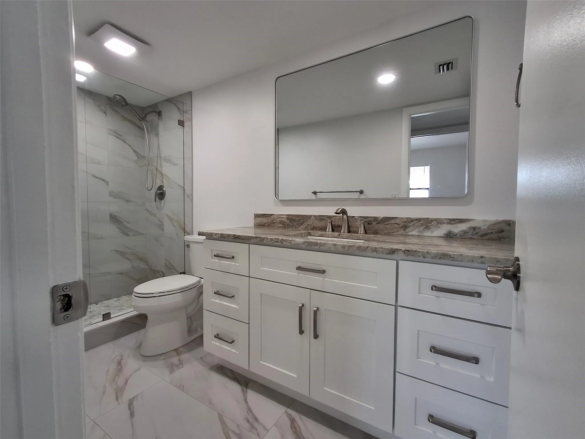 8763 Shadow Wood Blvd, #202