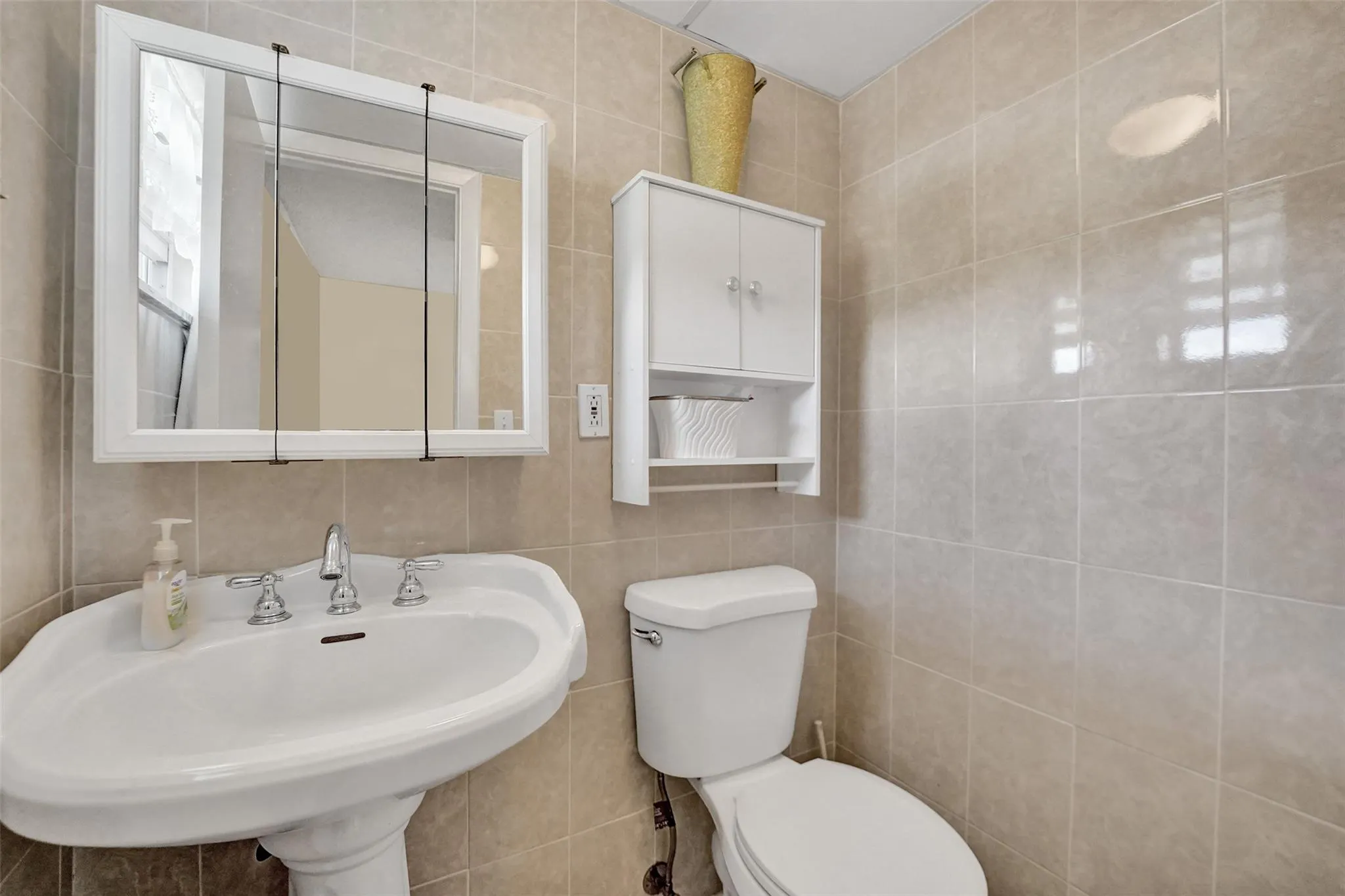 6570 Royal Palm Blvd, #210J