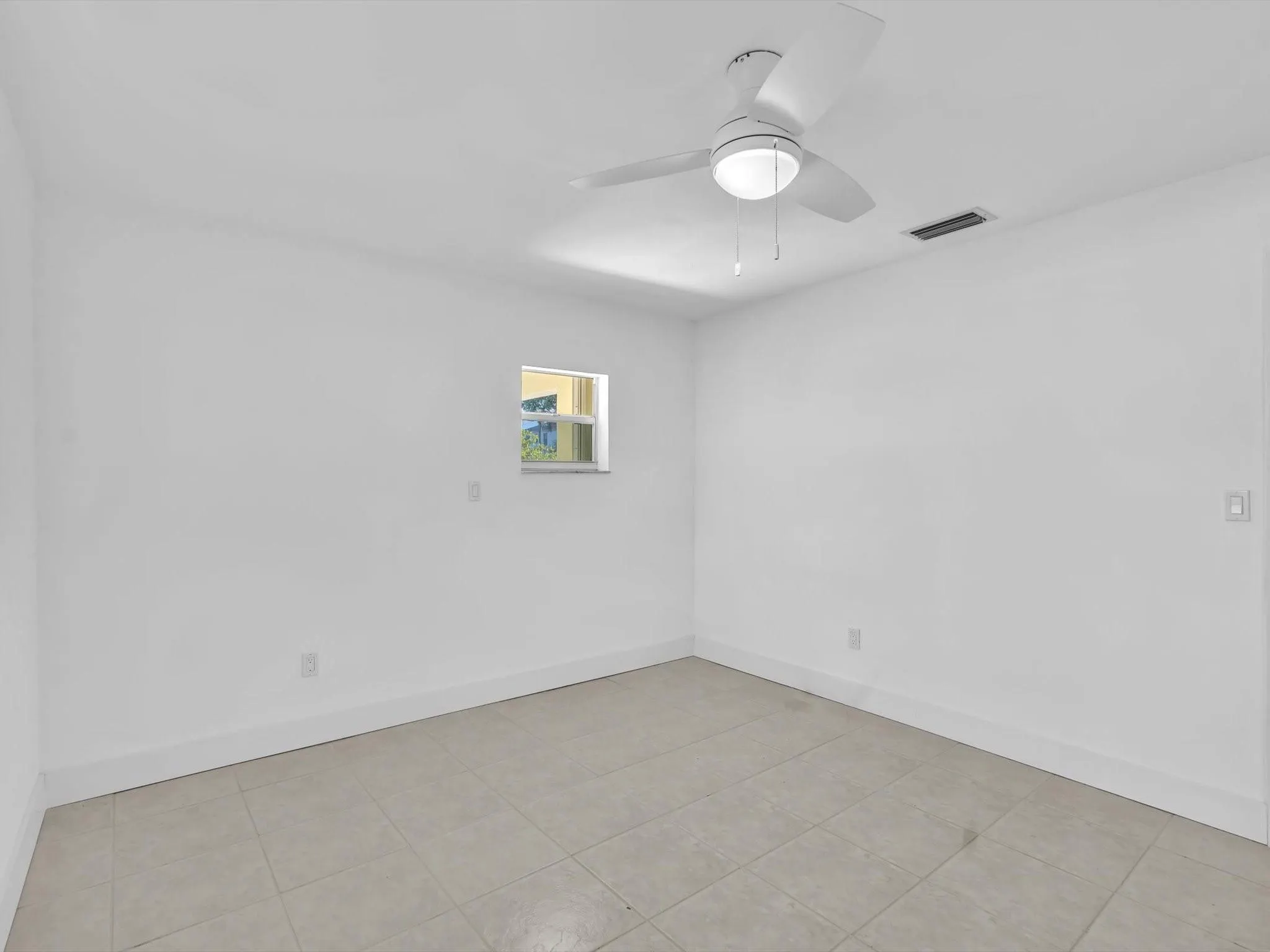 1700 SW 30th St