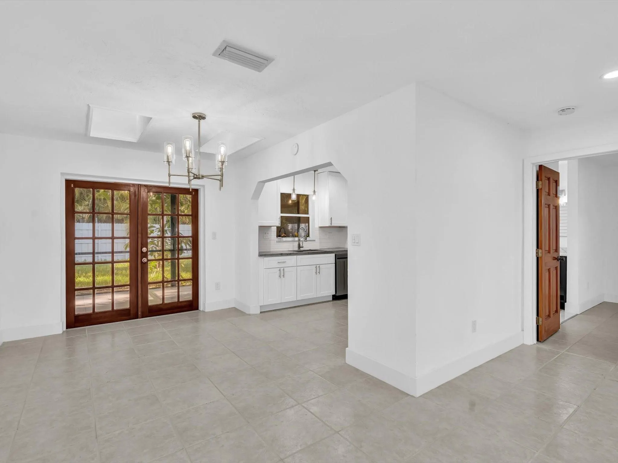 1700 SW 30th St