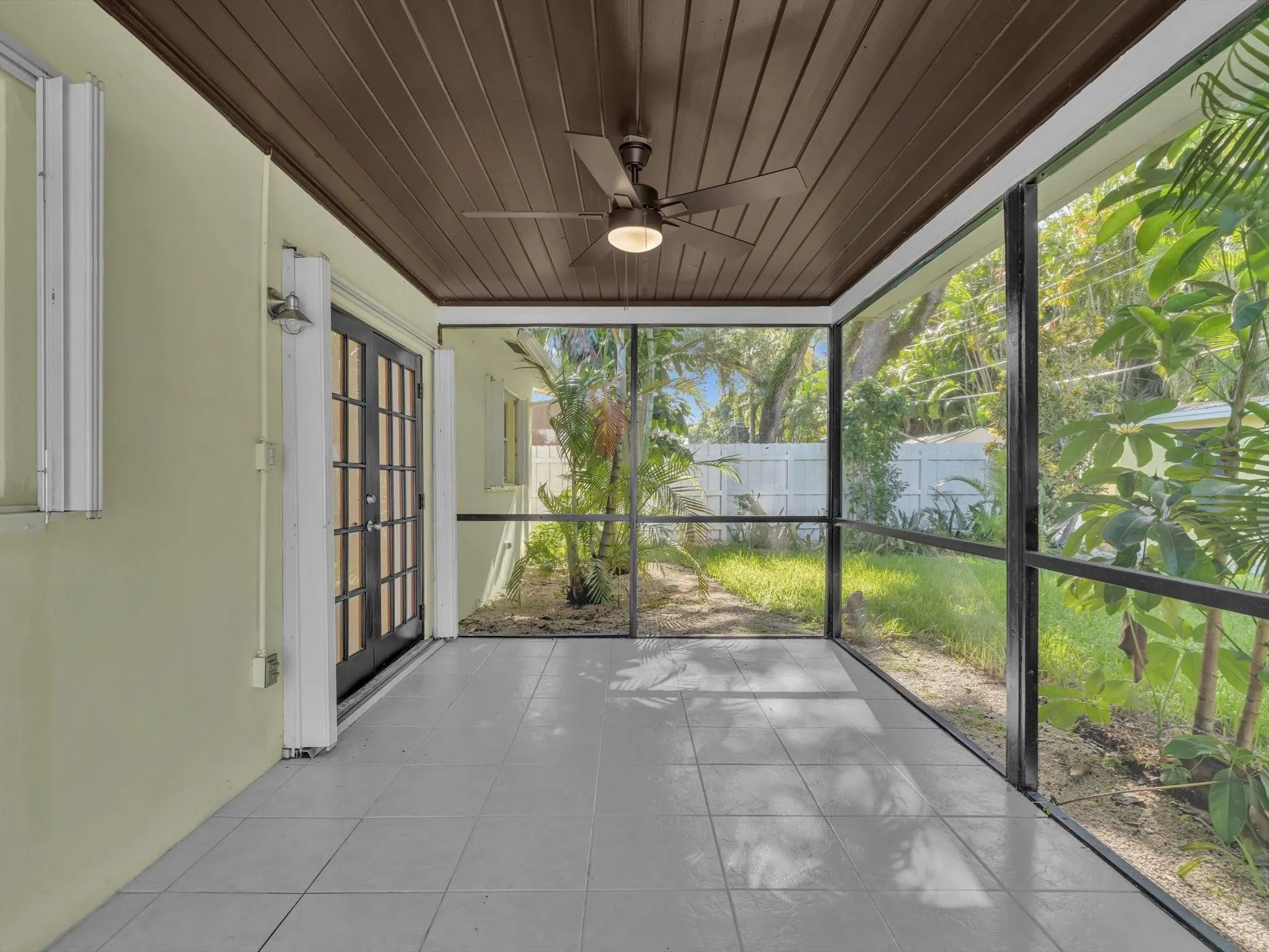1700 SW 30th St