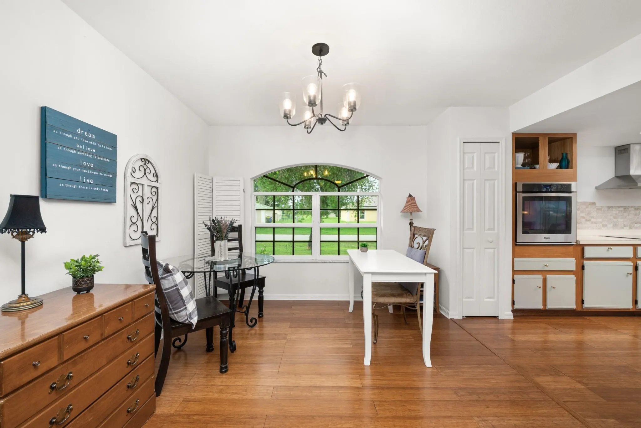 609 Limetree Dr