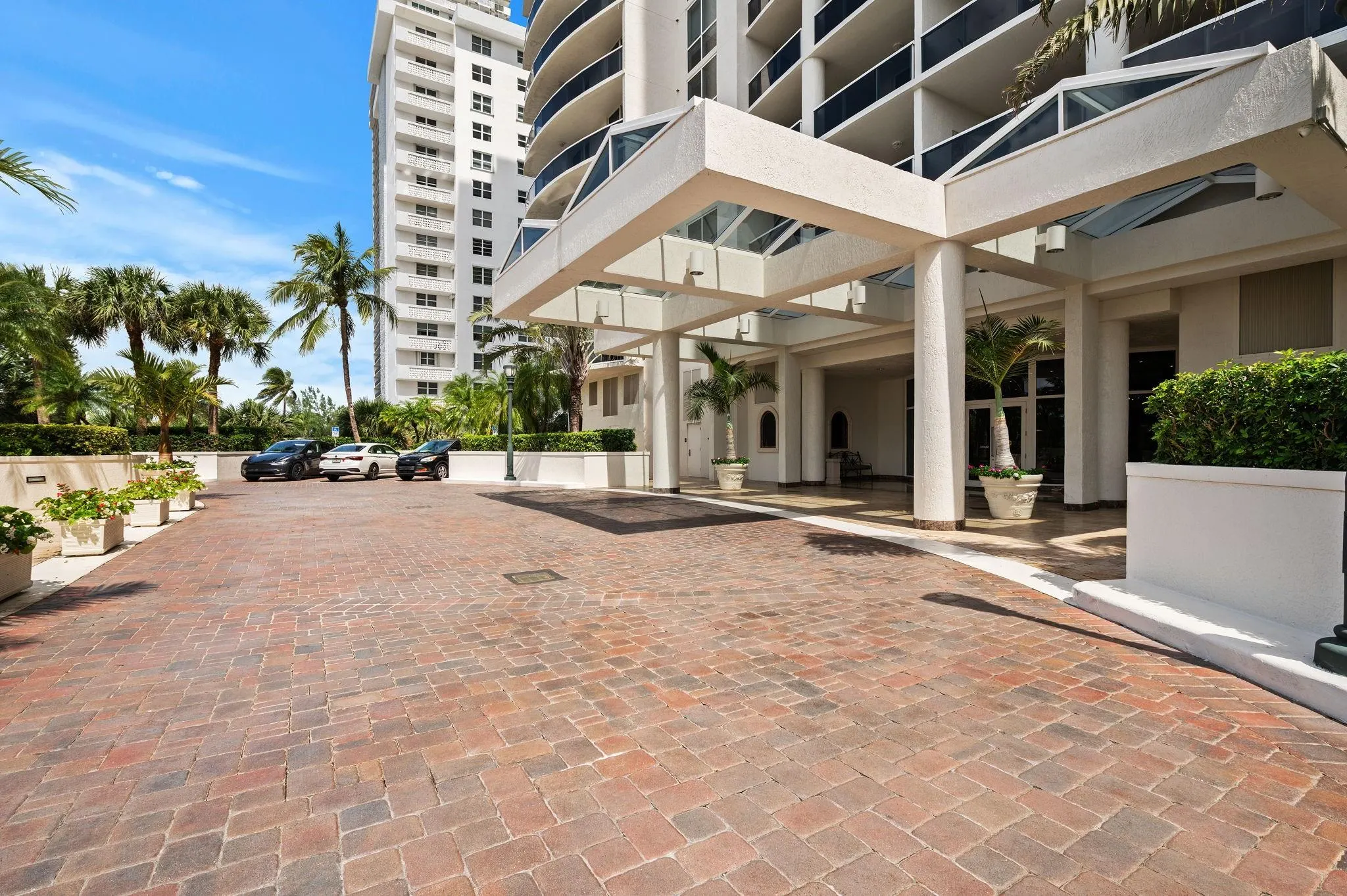 4240 Galt Ocean Dr, #1704