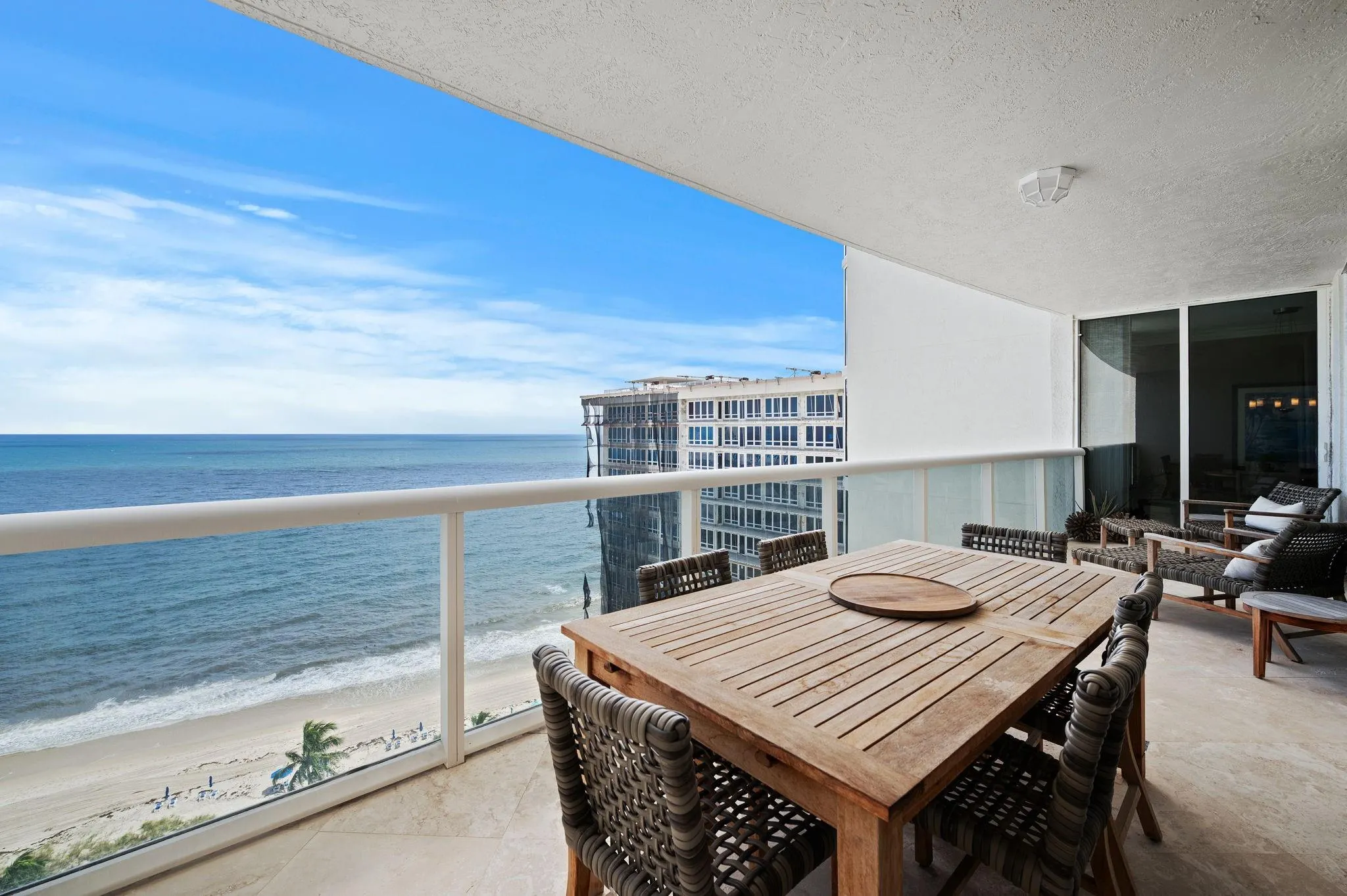 4240 Galt Ocean Dr, #1704