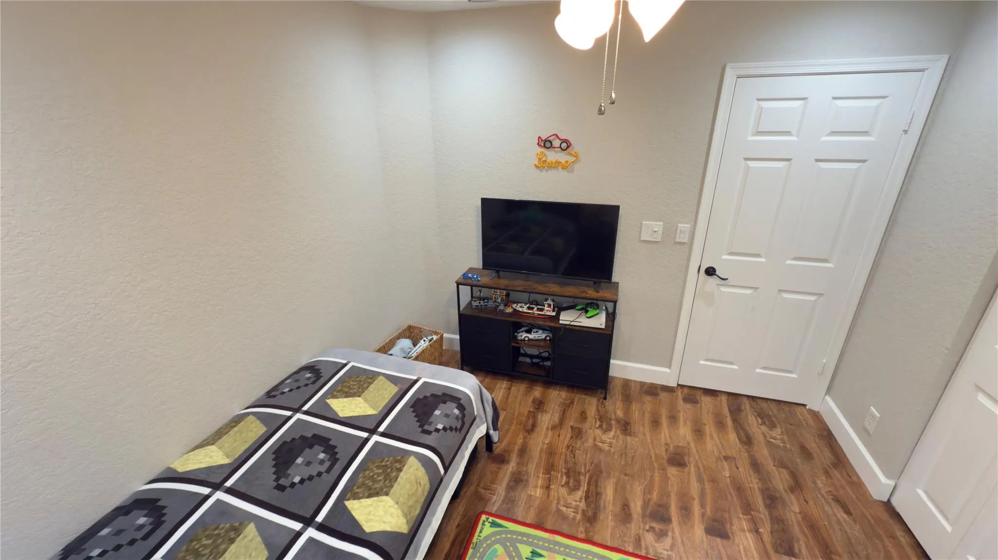 10331 Coventry Ct