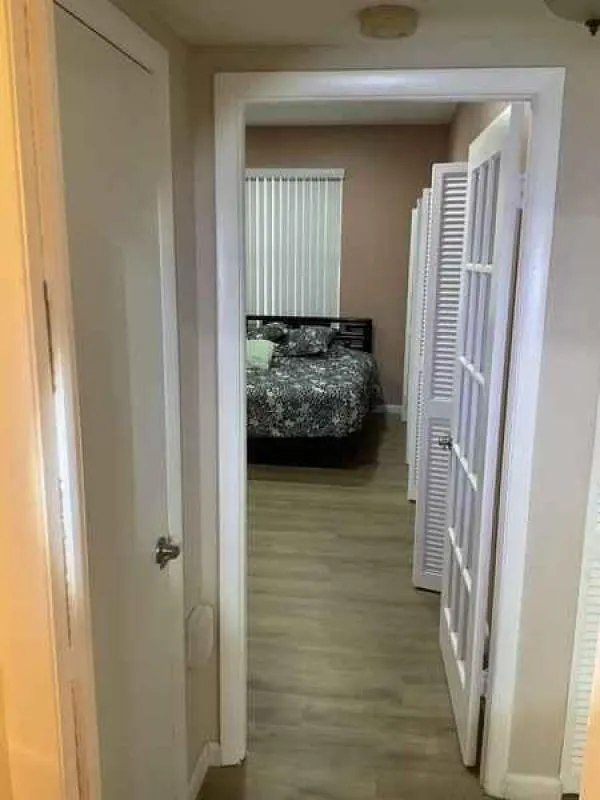 11111 Biscayne Blvd, #1H